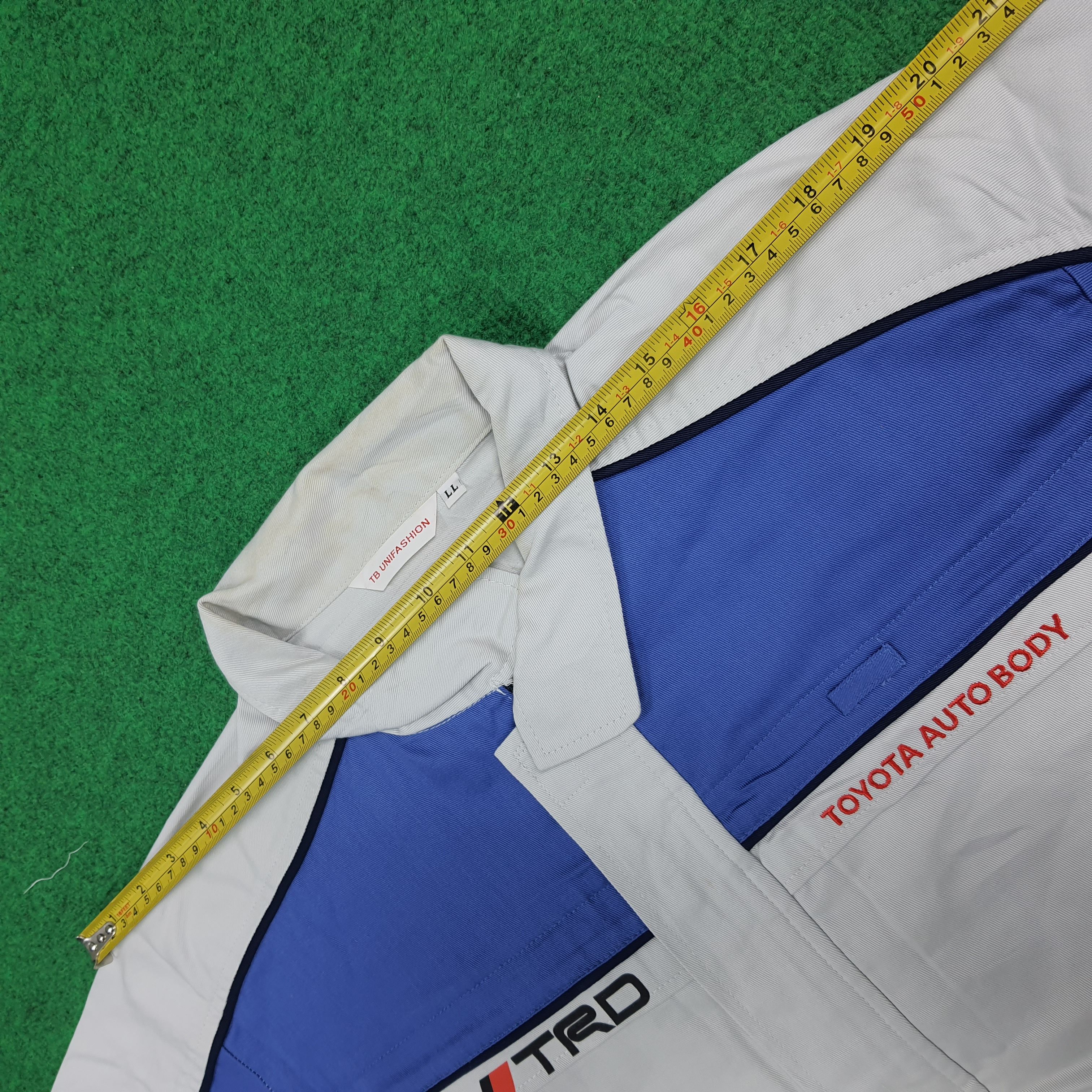 Japanese Brand Vintage TRD Toyota Racing Custom Logo Jacket C282N21 Size US L / EU 52-54 / 3 - 9 Thumbnail