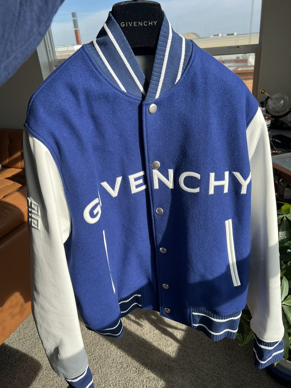 Givenchy Rare Blue Givenchy Varsity Jacket in wool and leather Size US M / EU 48-50 / 2 - 2 Thumbnail