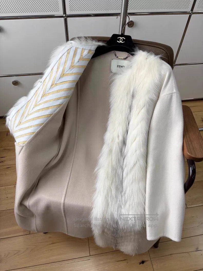 Fendi Fendi Silver fox patch 100% cashmere material jacket Size XS / US 0-2 / IT 36-38 - 5 Thumbnail