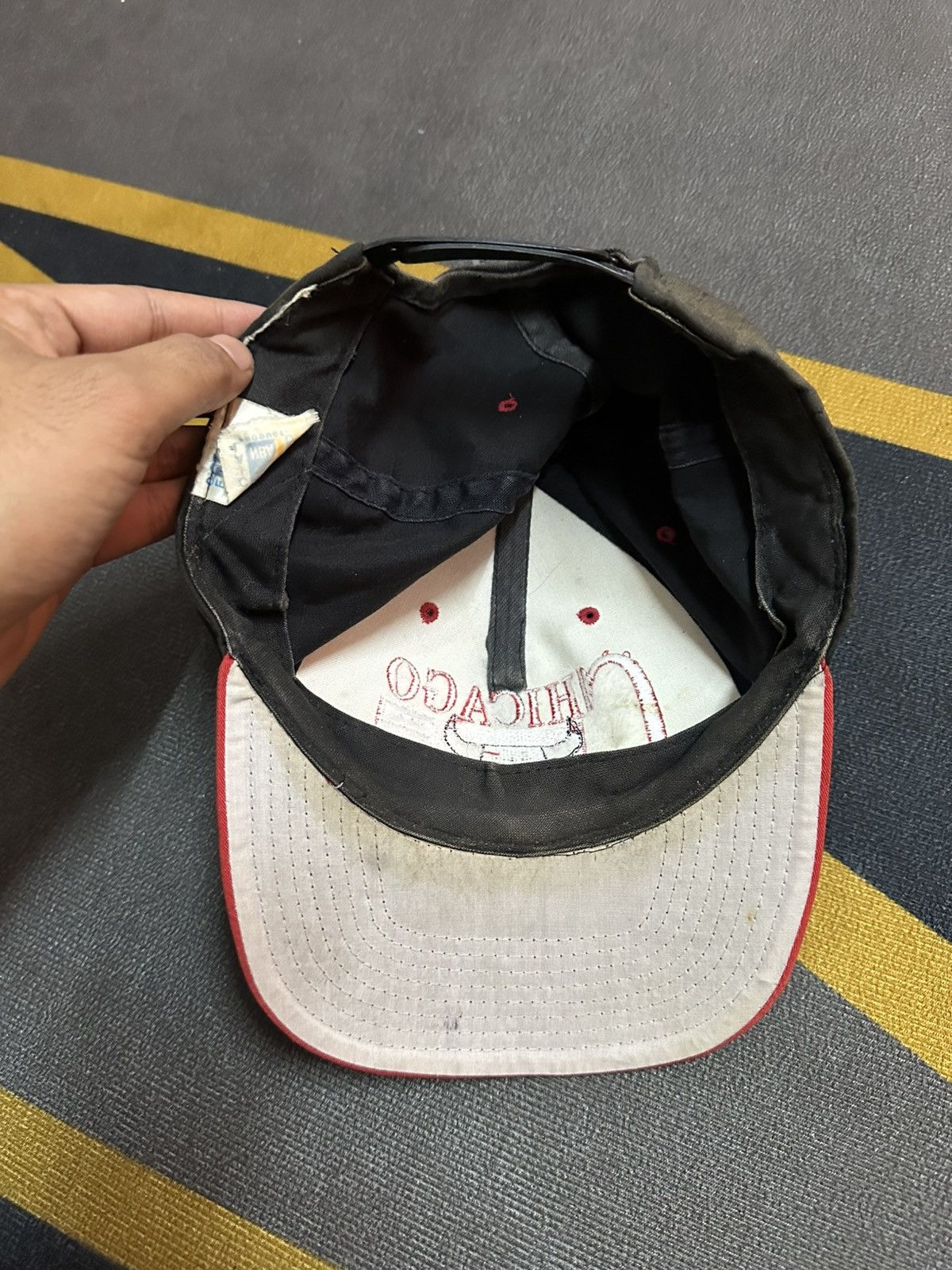 Logo Athletic × NBA × Vintage Vintage 1990 Chicago Bulls Logo Athletic Cap (Dada Buckle) Size ONE SIZE - 6 Thumbnail