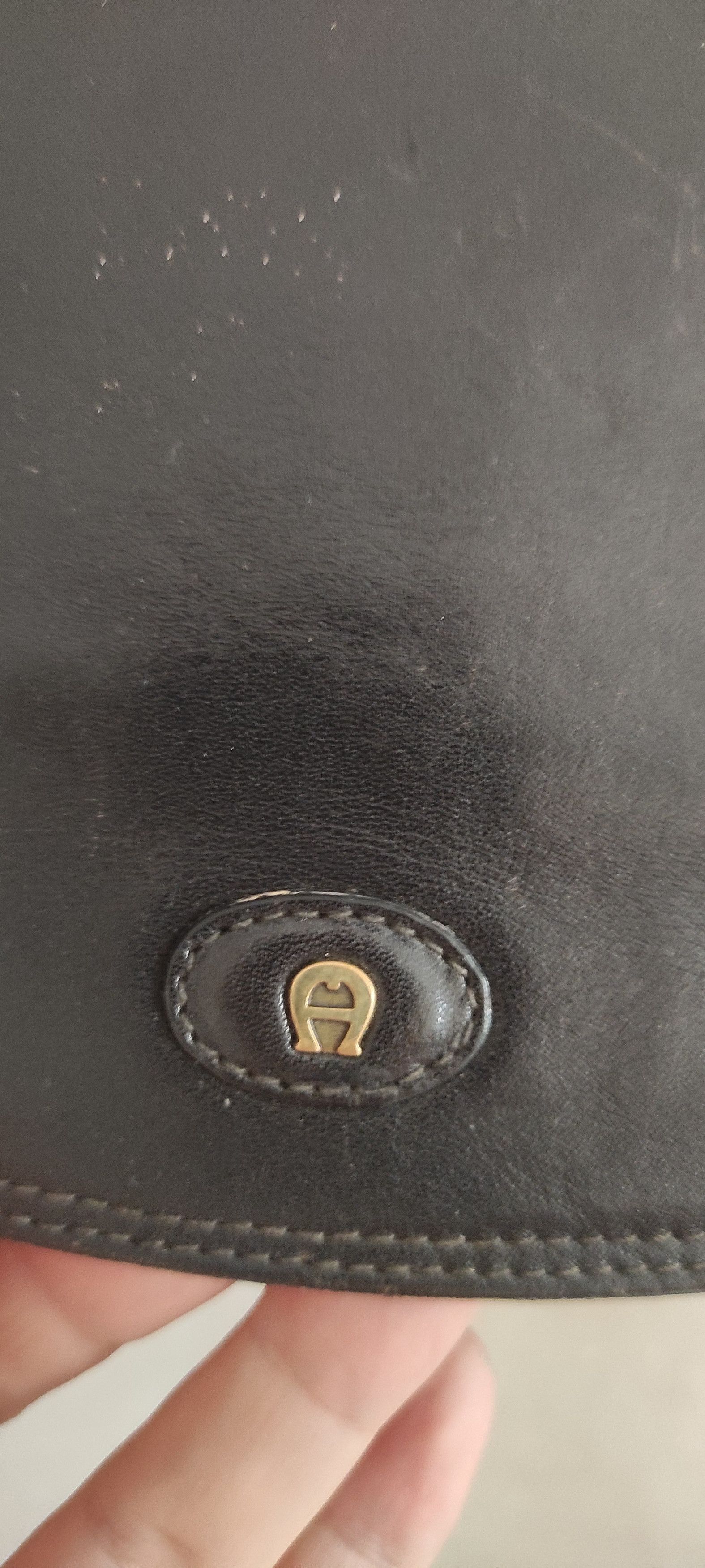 Etienne Aigner × Leather Vintage Etienne Aigner Black Glossy Leather Shoulder Bag Size ONE SIZE - 8 Thumbnail