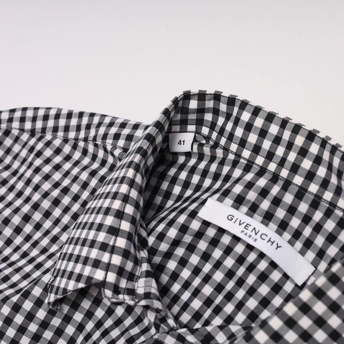 Givenchy Givenchy Plaid Check Oxford Shirt Collar Long Sleeve White Size US L / EU 52-54 / 3 - 10 Thumbnail