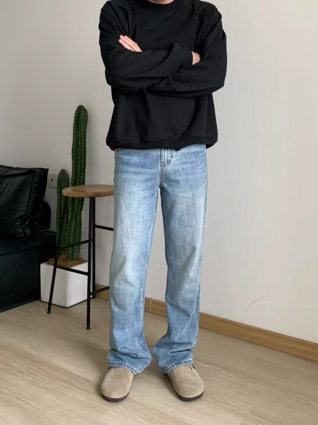Japanese Brand × Vintage #01 Vintage Style Loose Casual Micro Flare Jeans Size US 32 / EU 48 - 1 Thumbnail