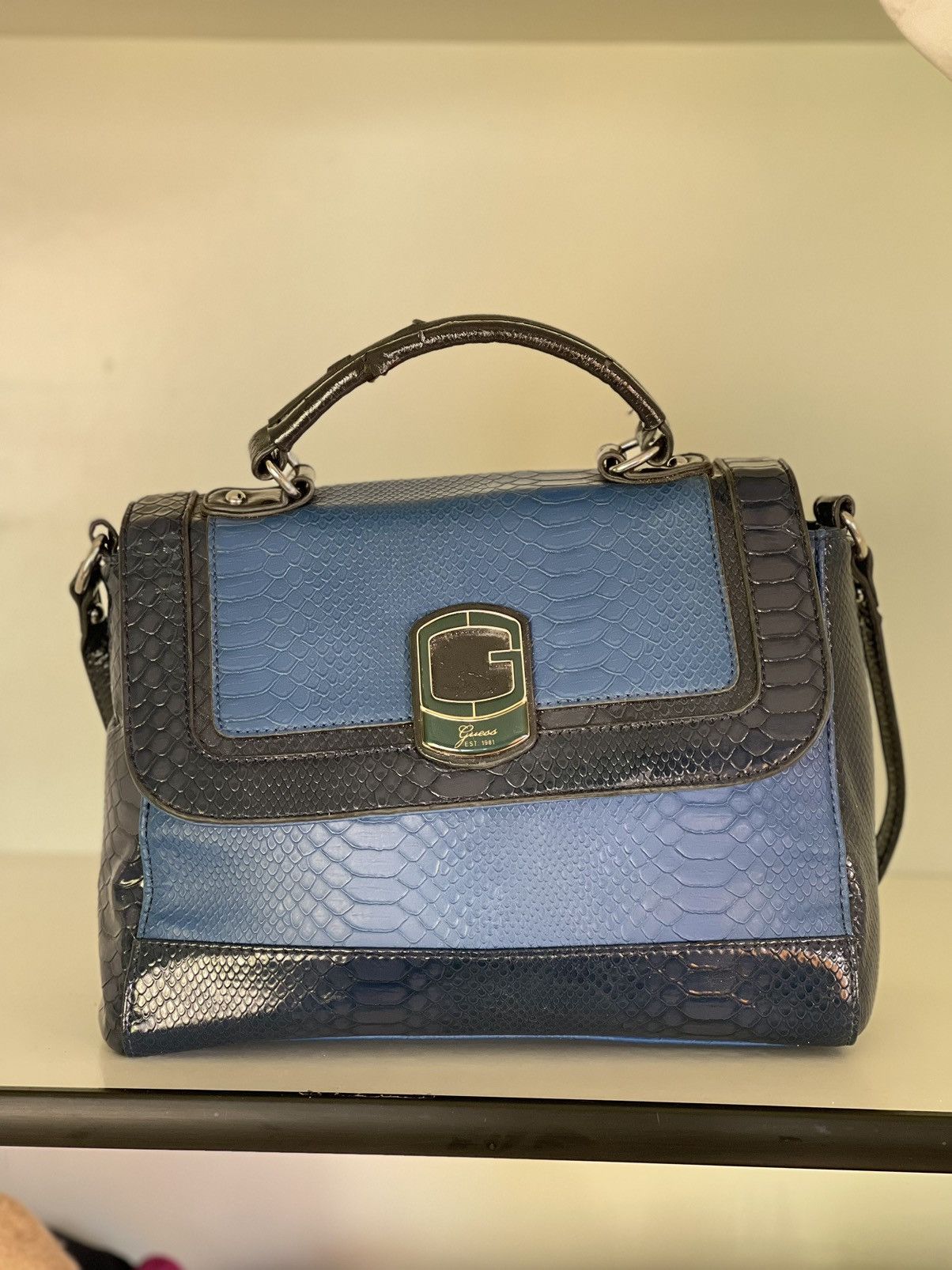 Guess × Vintage Vintage Leacher bag guess bag GGL Y2K Size ONE SIZE - 1 Thumbnail