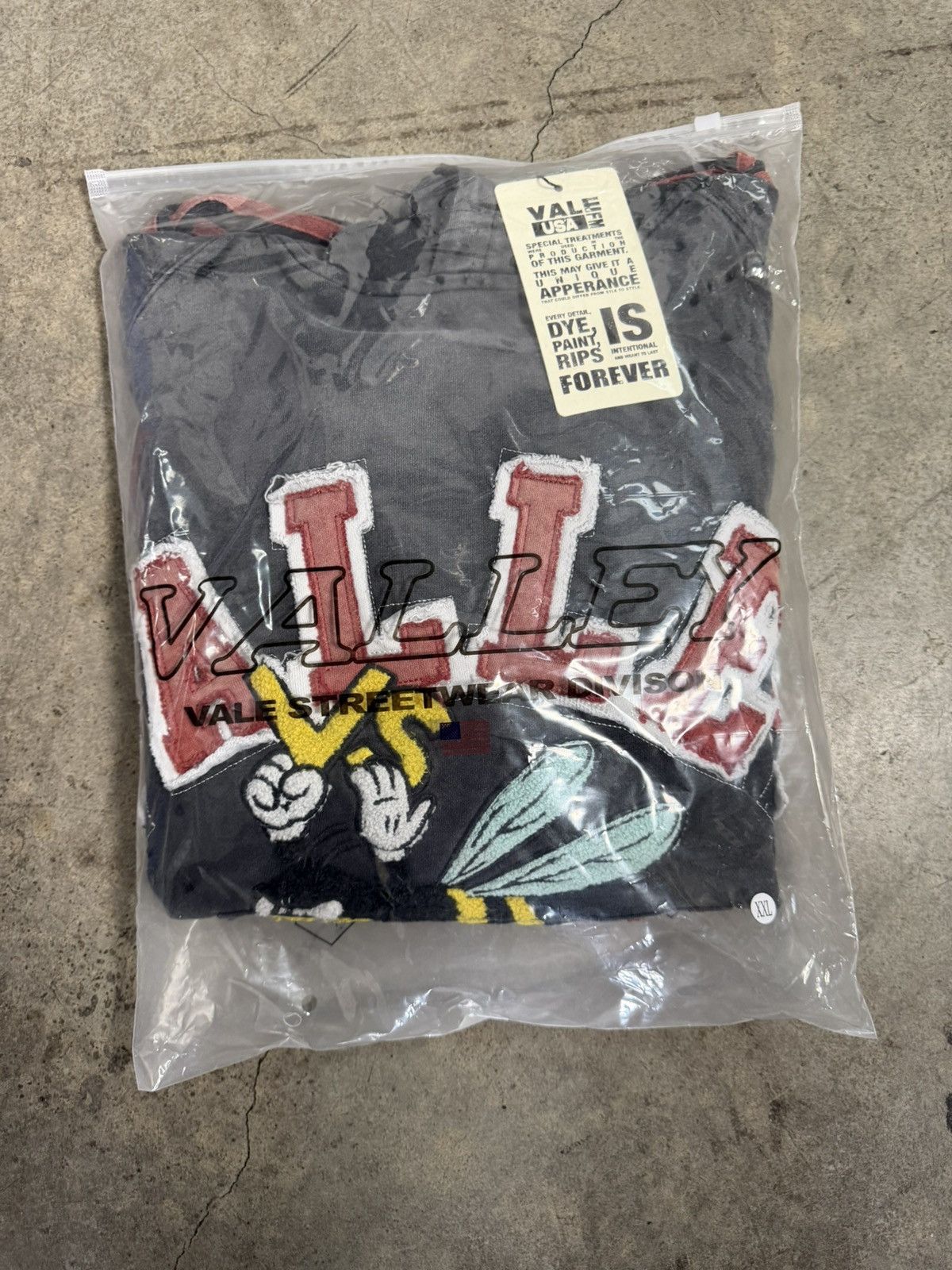 Vale Vale Forever Anthem Pullover ‘Black’ Size US XXL / EU 58 / 5 - 7 Thumbnail