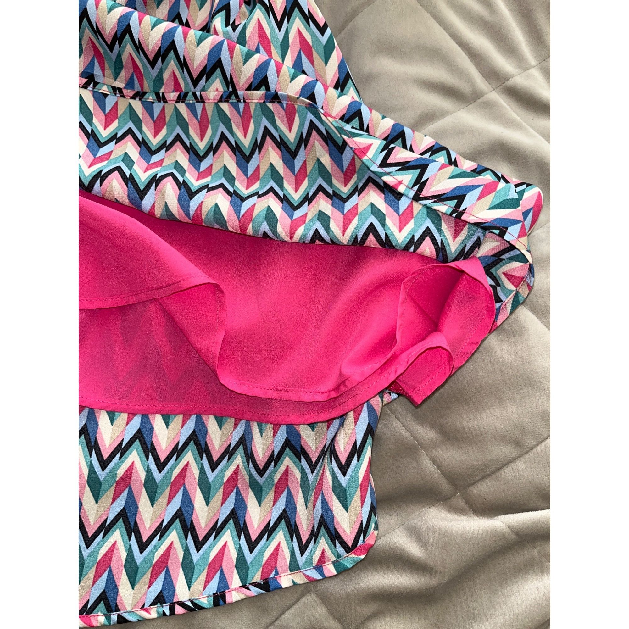 Elie Tahari NWT TAHARI ASL size US12/EU44 pink and turquoise abstract sa Size L / US 10 / IT 46 - 11 Thumbnail