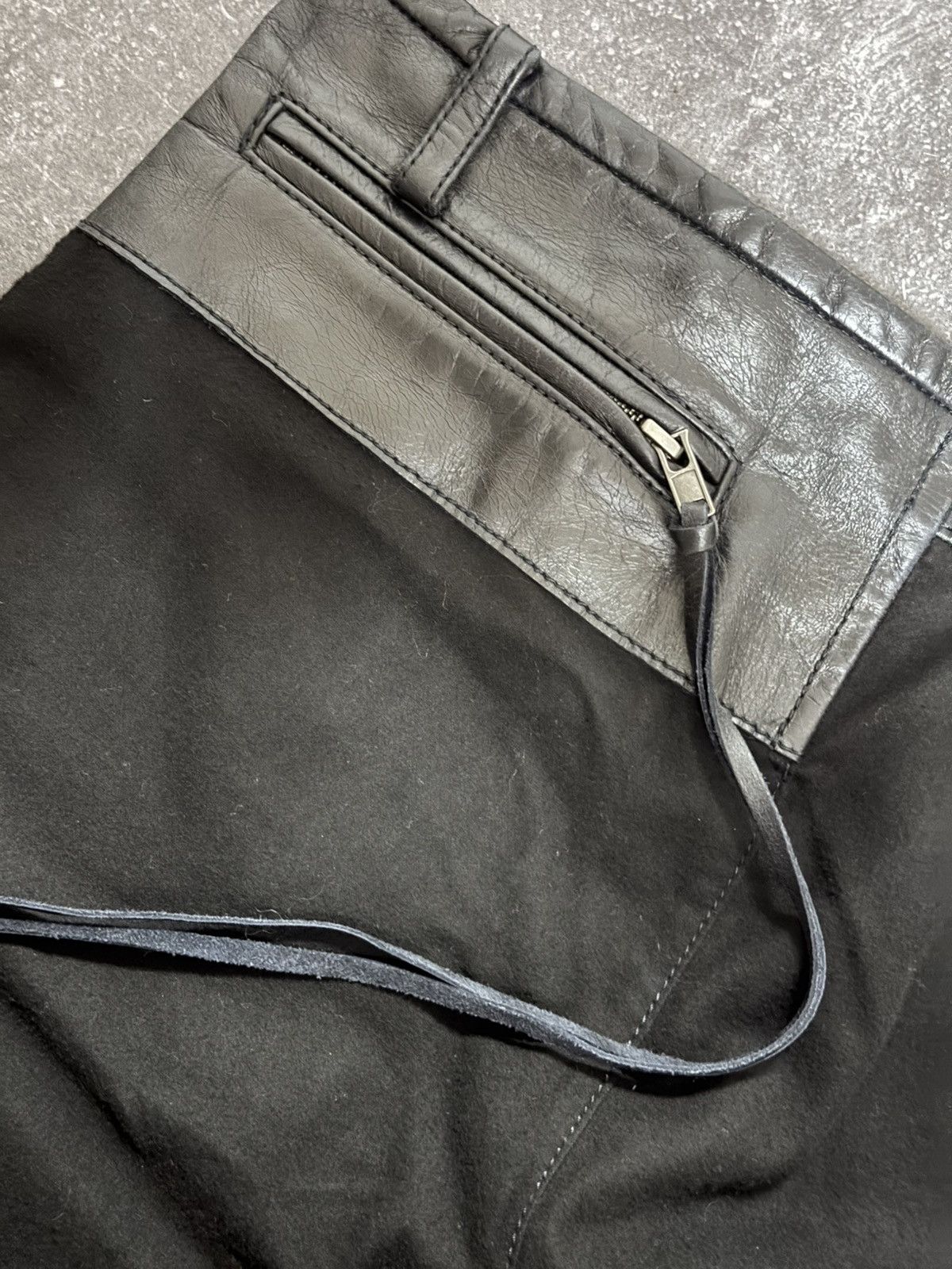 Haider Ackermann Haider Ackermann velvet and leather patchwork suit Size 52S - 10 Thumbnail