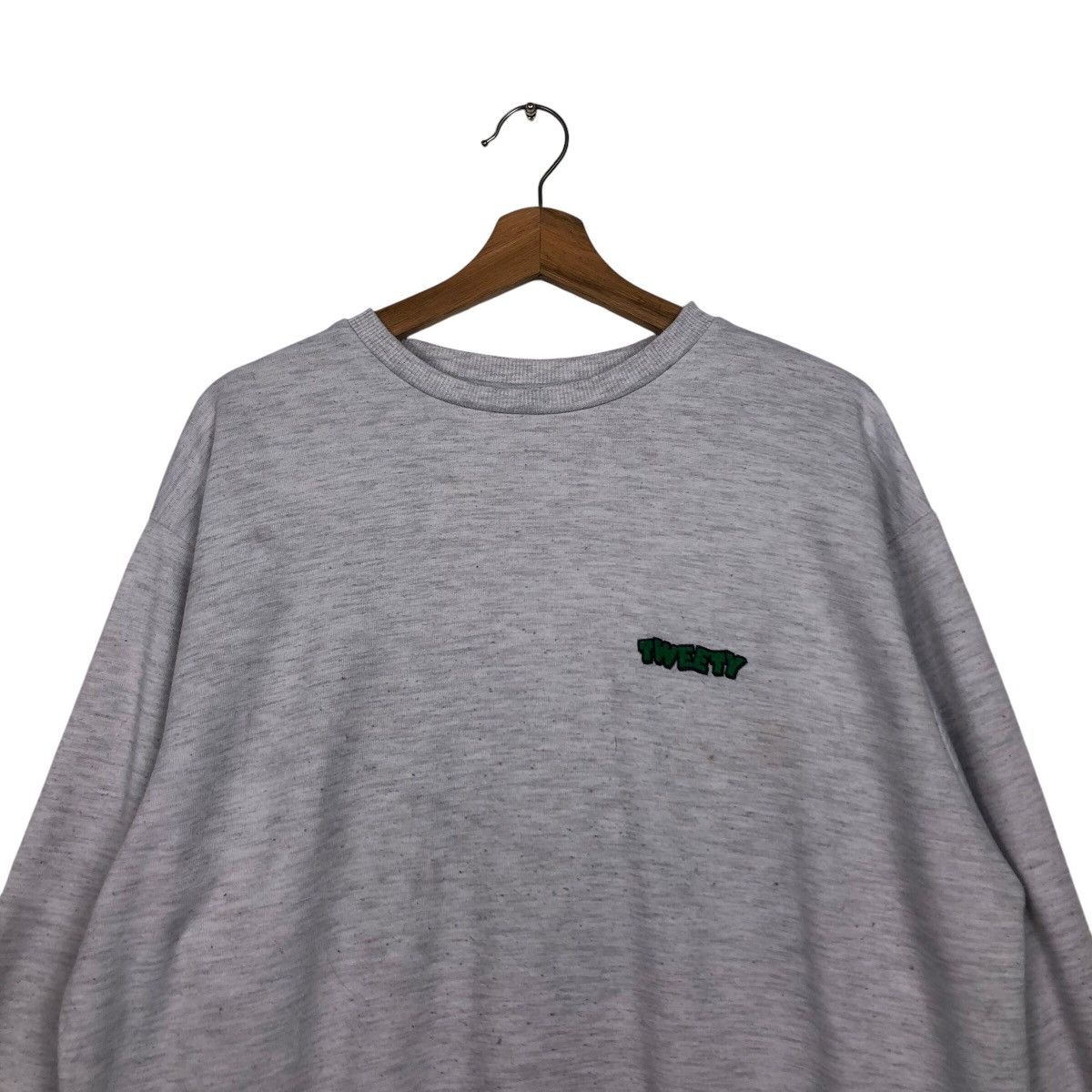 Japanese Brand 📌Vintage Sweatshirt Tweety Looney Tunes Cartoon Big Logo Size US L / EU 52-54 / 3 - 5 Thumbnail