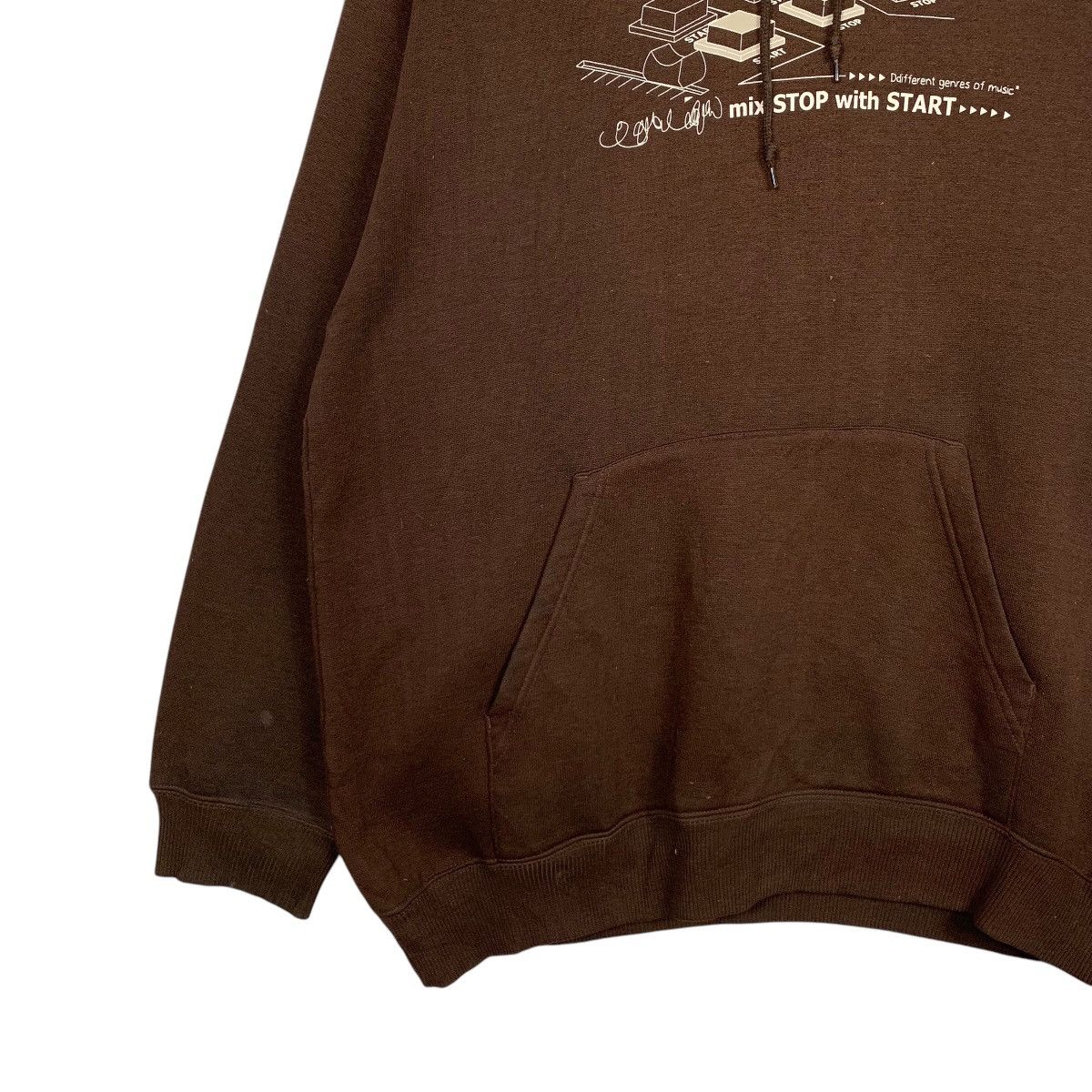 Japanese Brand O.E.B Old England Basic Printed Pullover Hoodies #1749-C77 Size US XL / EU 56 / 4 - 3 Thumbnail