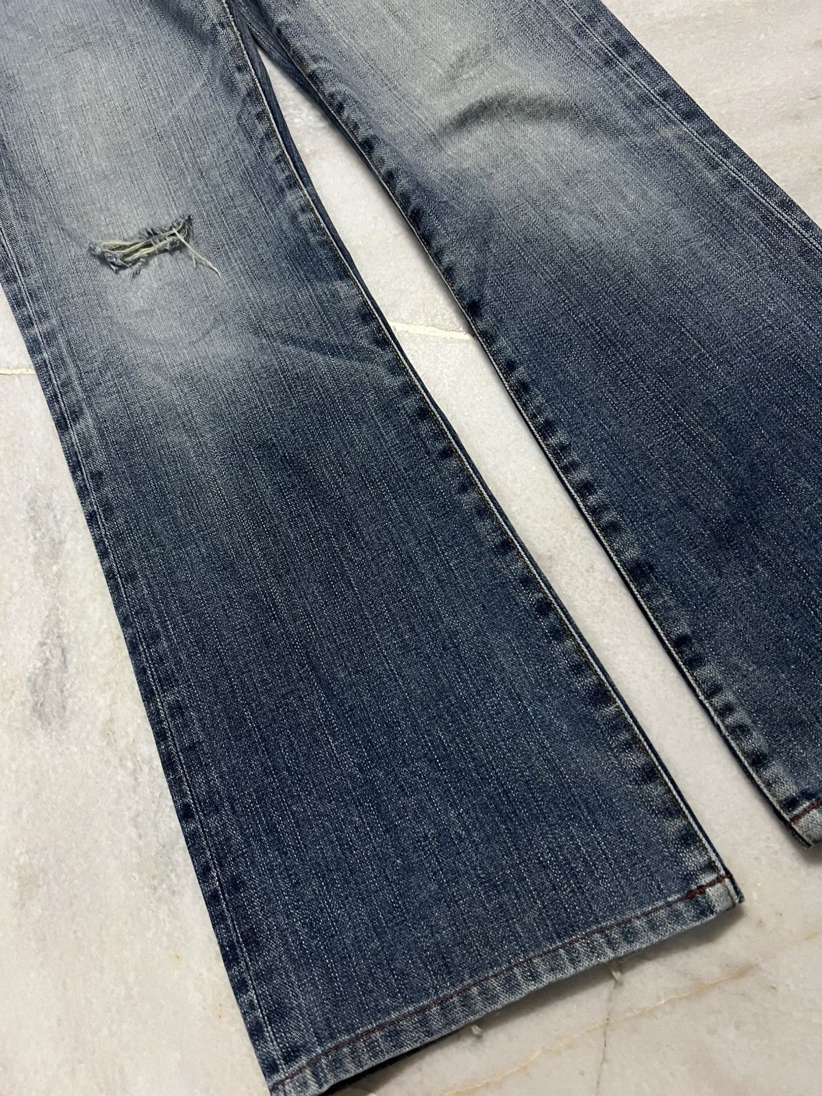 Levi's 💥Flare💥Vintage Levis 517 Stone Wash Distress Jean Size US 31 - 4 Thumbnail