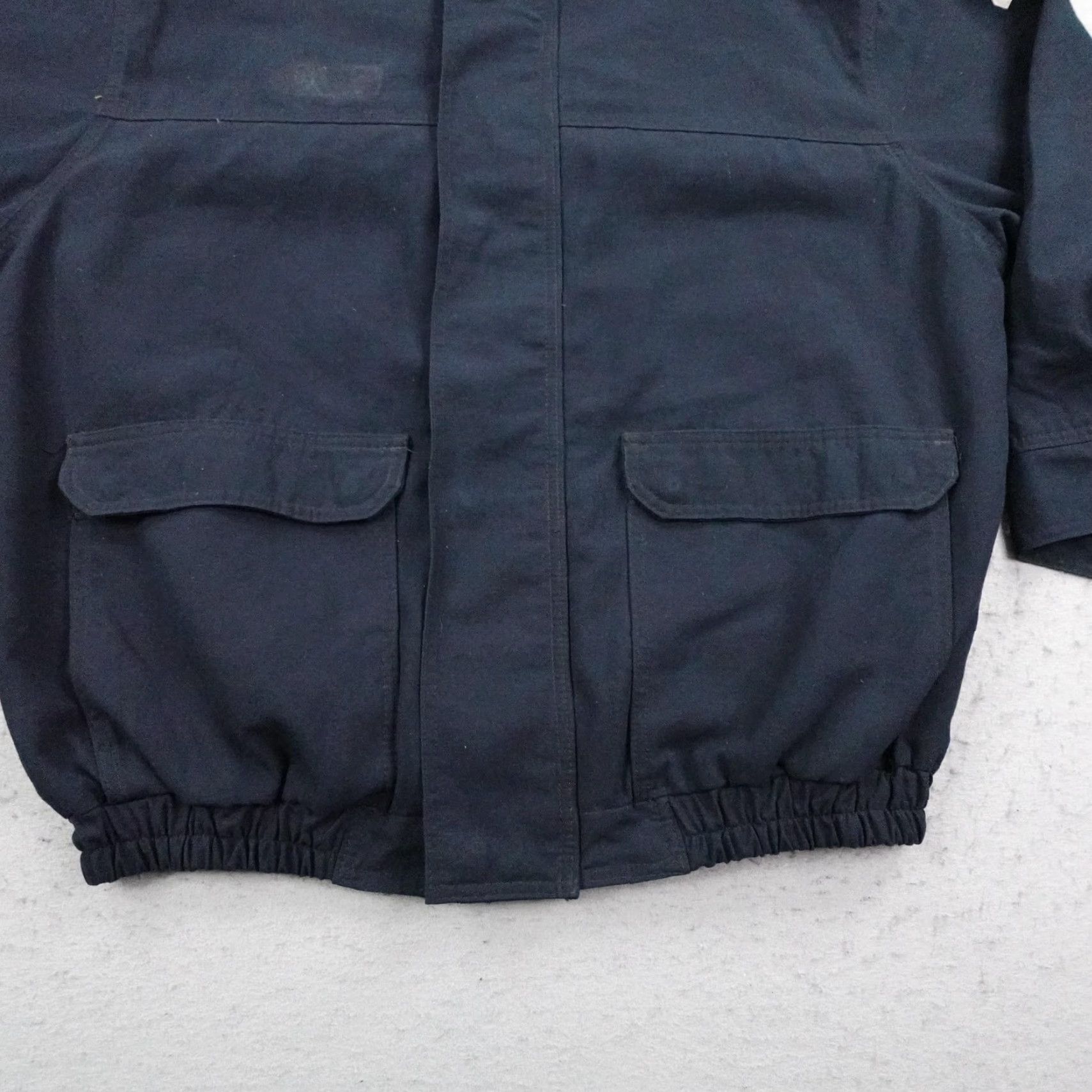 Vintage Bulwark Jacket Mens 2XL Blue Bomber Jacket Full Zip Pockets Workwear Casual Outdoor FR Protective Mid-Length Utility Coat Size US XXL / EU 58 / 5 - 3 Thumbnail