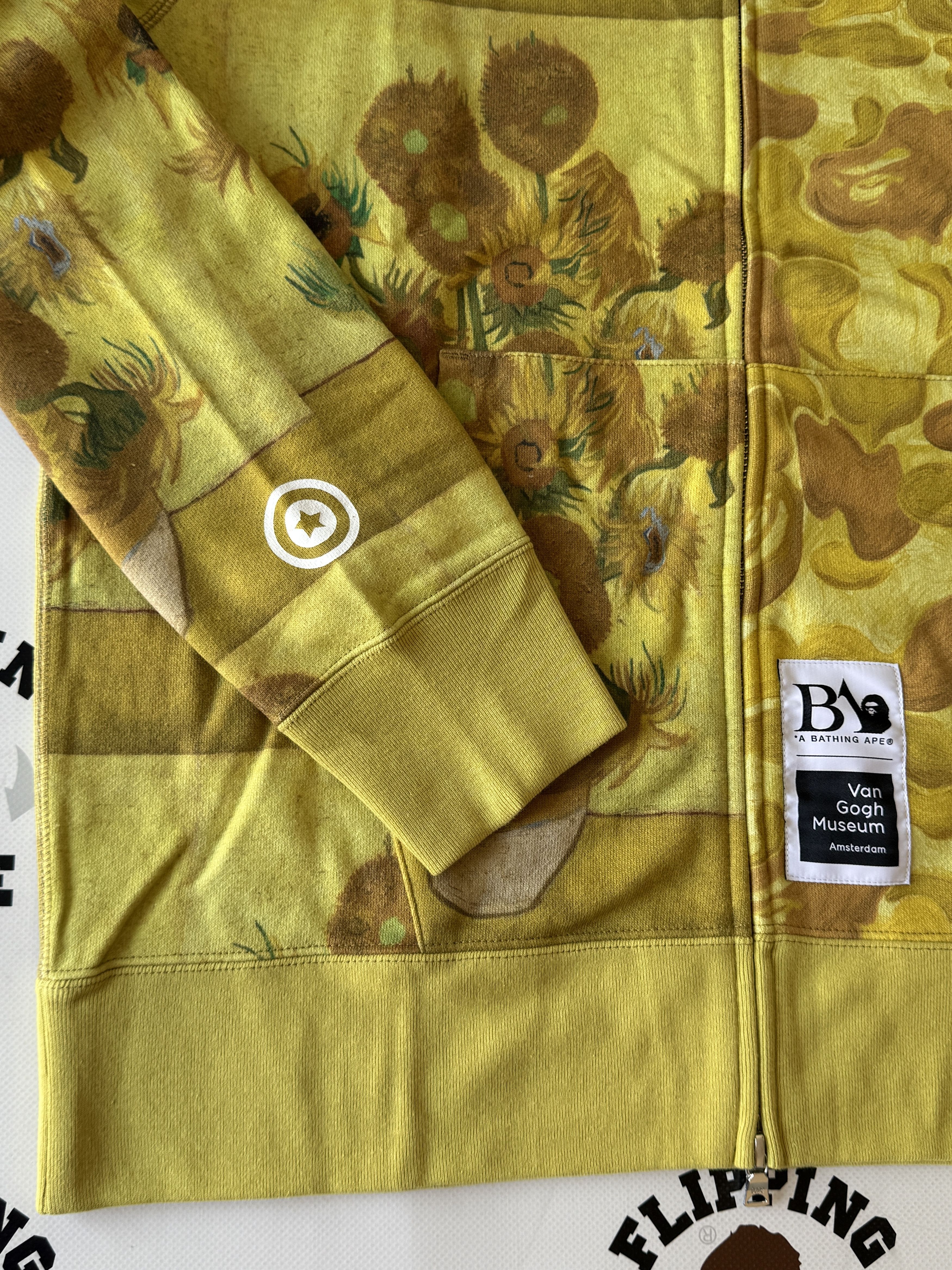 Bape BAPE X VAN GOGH MUSEUM SHARK FULL ZIP HOODIE Size US L / EU 52-54 / 3 - 11 Thumbnail