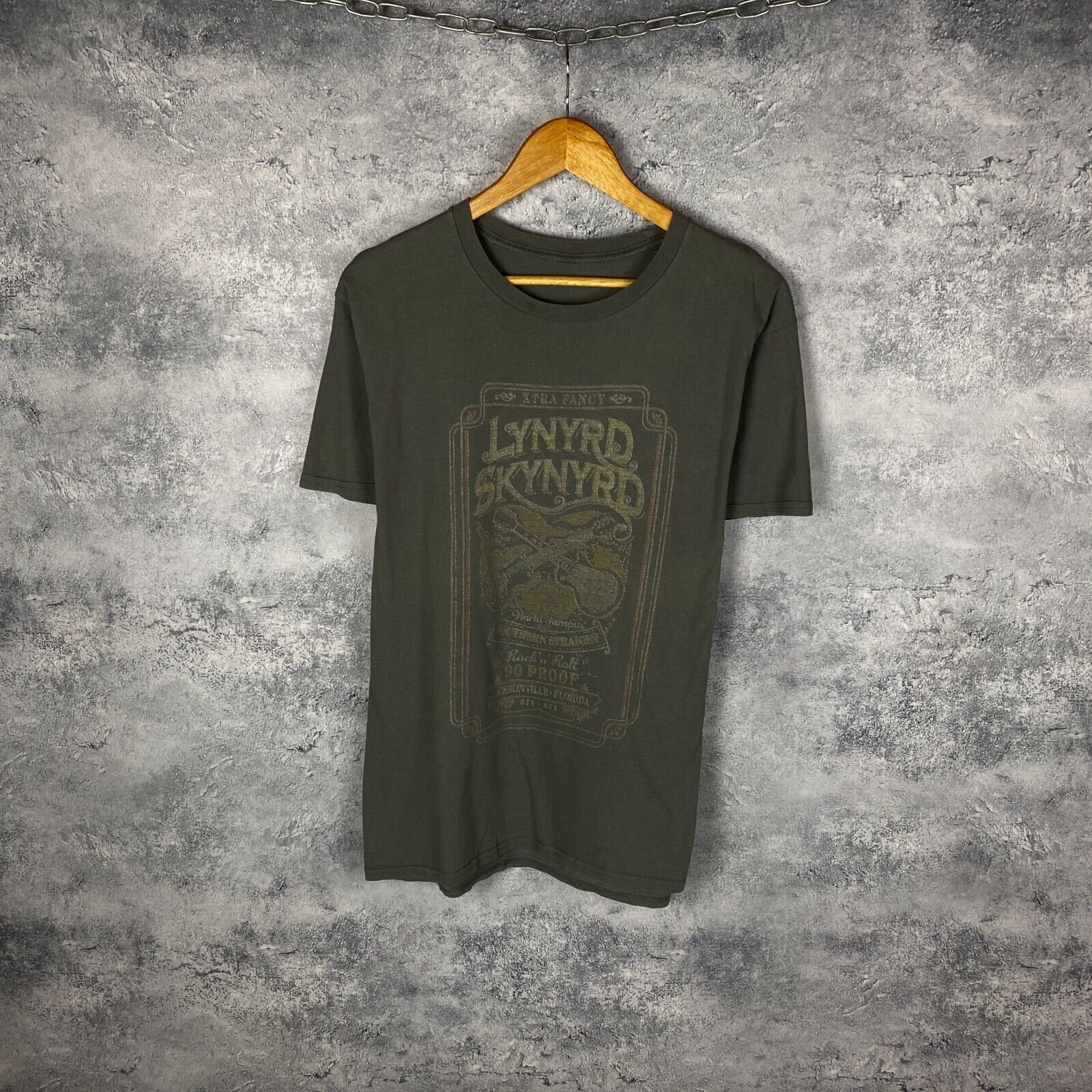 Band Tees Lynyrd Skynyrd Tee Men's Size M Gray Short Sleeve ` Size US M / EU 48-50 / 2 - 1 Thumbnail