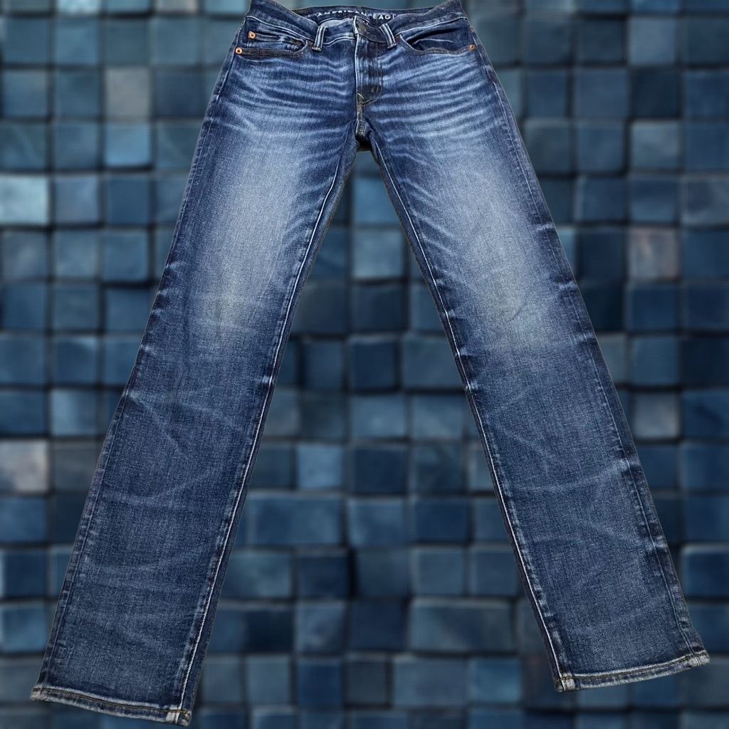 American Eagle Outfitters American Eagle Outfitters Jeans 28x32 Blue Denim Slim Straight Medium Wash Mens Regular Jeans Size US 28 / EU 44 - 1 Thumbnail