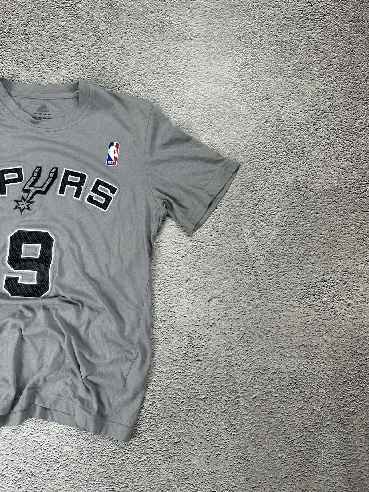 Adidas Vintage Adidas NBA Spurs Parker 9 Soccer Jersey Y2K Style Size US M / EU 48-50 / 2 - 4 Thumbnail