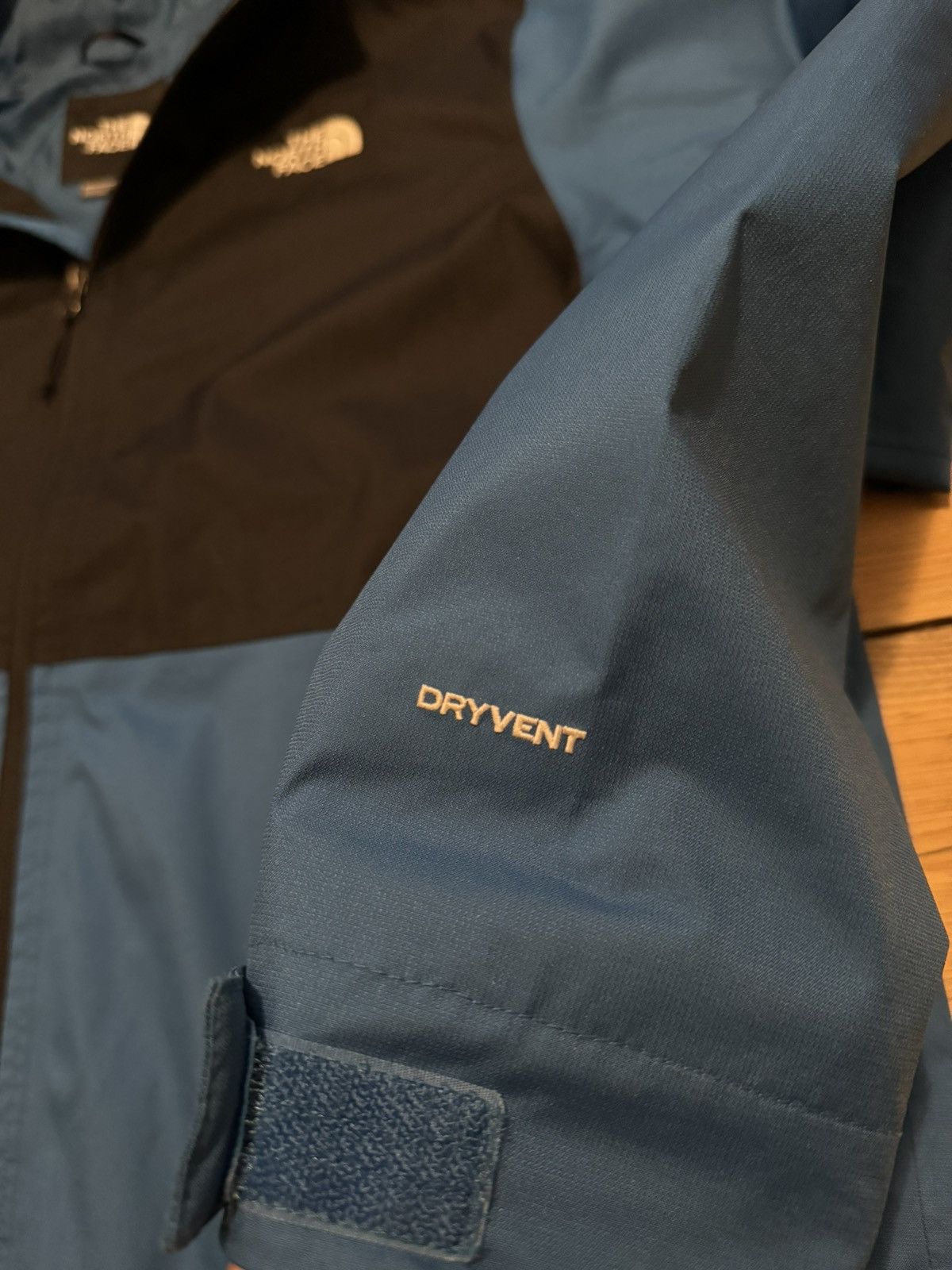 The North Face The North Face DryVent Size US L / EU 52-54 / 3 - 5 Thumbnail