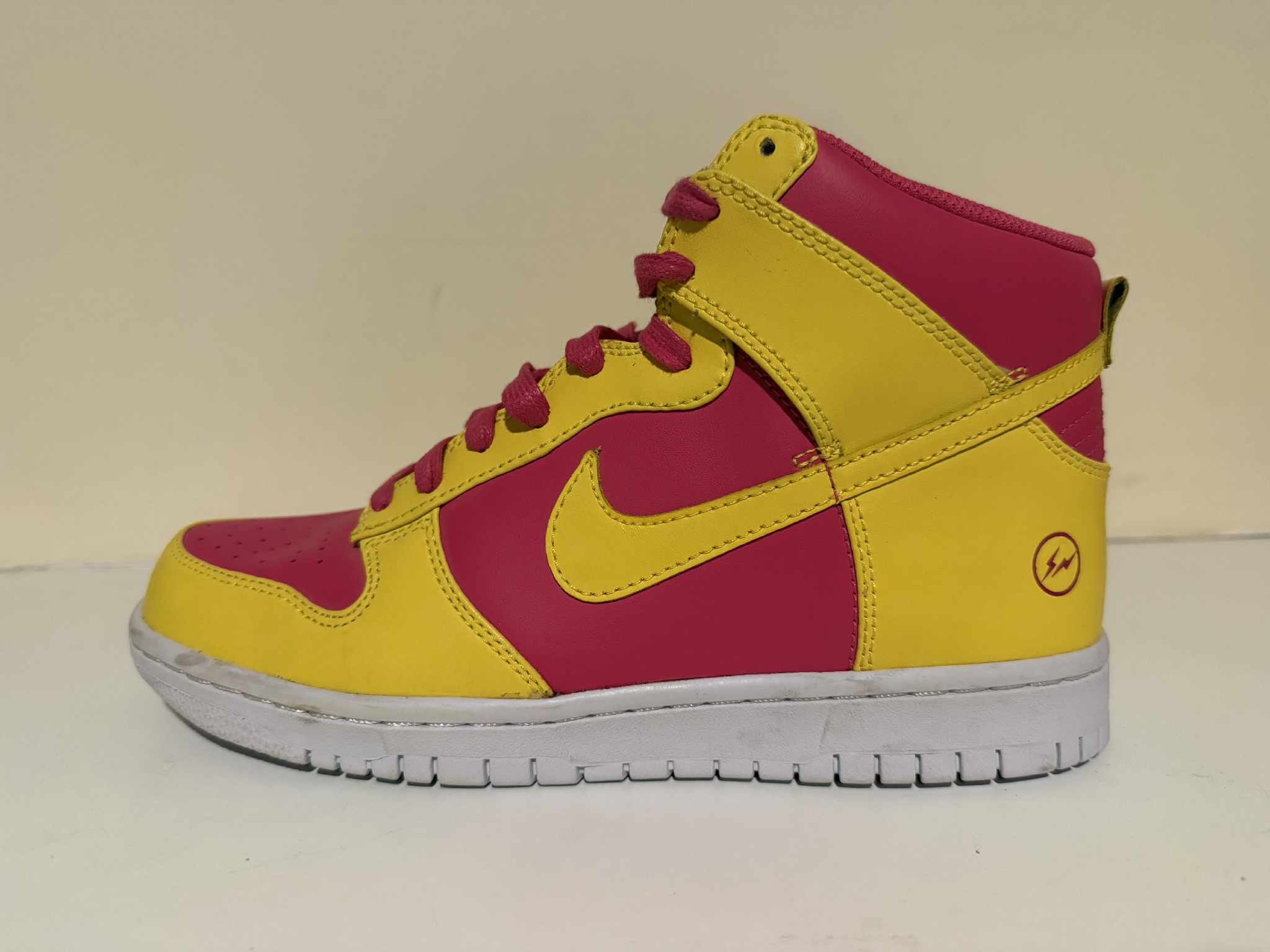 Fragment Design × Nike Nike Fragment Design x Dunk High City Pack - London Size US 7 / EU 40 - 8 Thumbnail