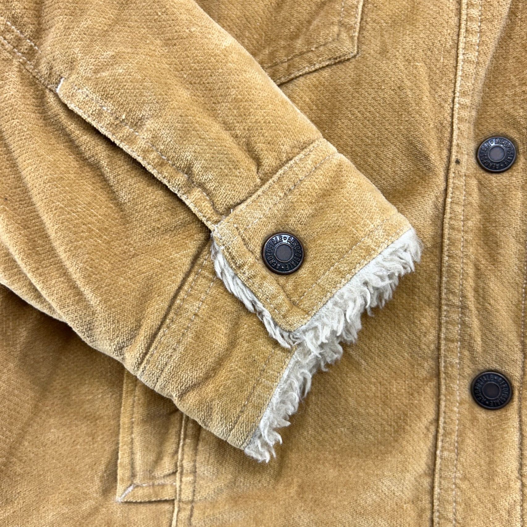 Vintage VINTAGE Aéropostale Jacket Womens L Brown Velour Quilted Trucker Y2K Jacket Coat Mens, Womens, Girls, Boys Size L / US 10 / IT 46 - 2 Thumbnail