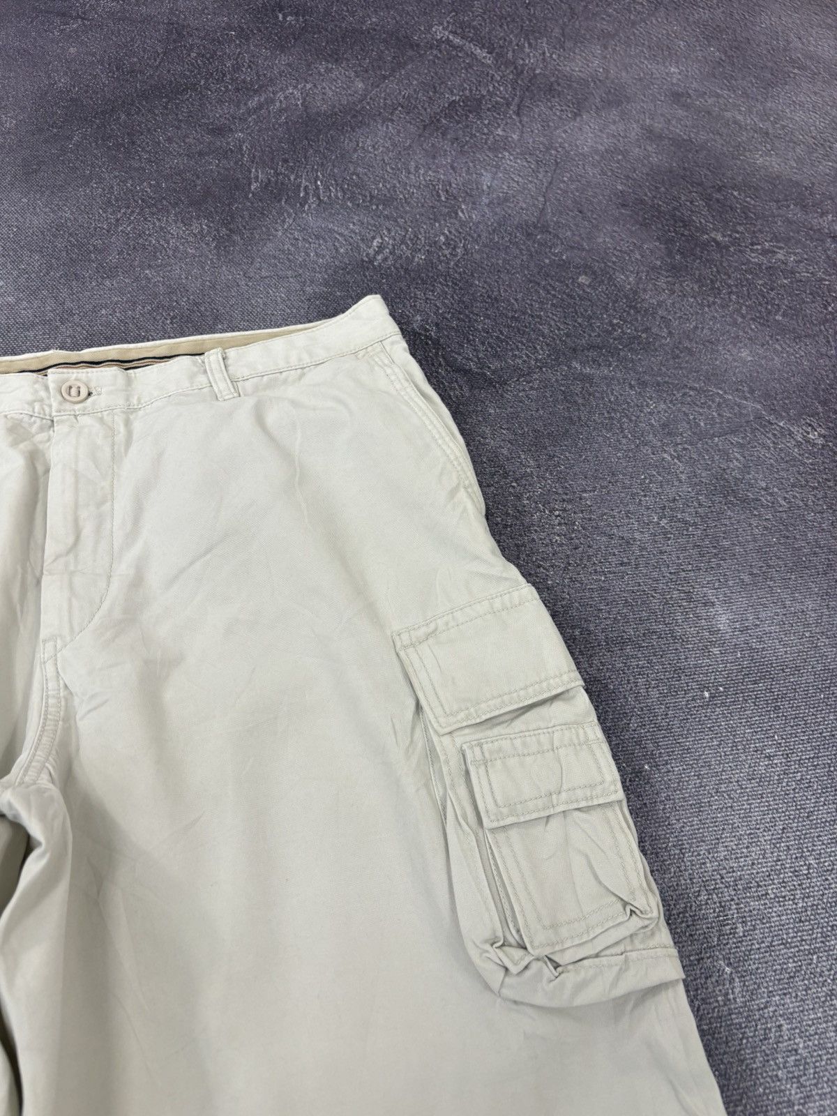 Izod Vintage IZOD 2000s Wide-Leg Utility Hype Baggy Cargo Shorts Size US 38 / EU 54 - 7 Thumbnail