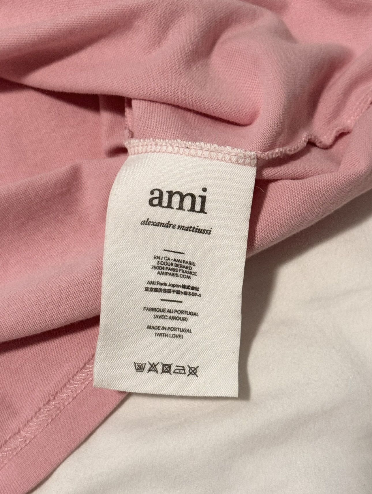 AMI AMI PARIS Pink Big Heart t-shirt Size US M / EU 48-50 / 2 - 4 Thumbnail