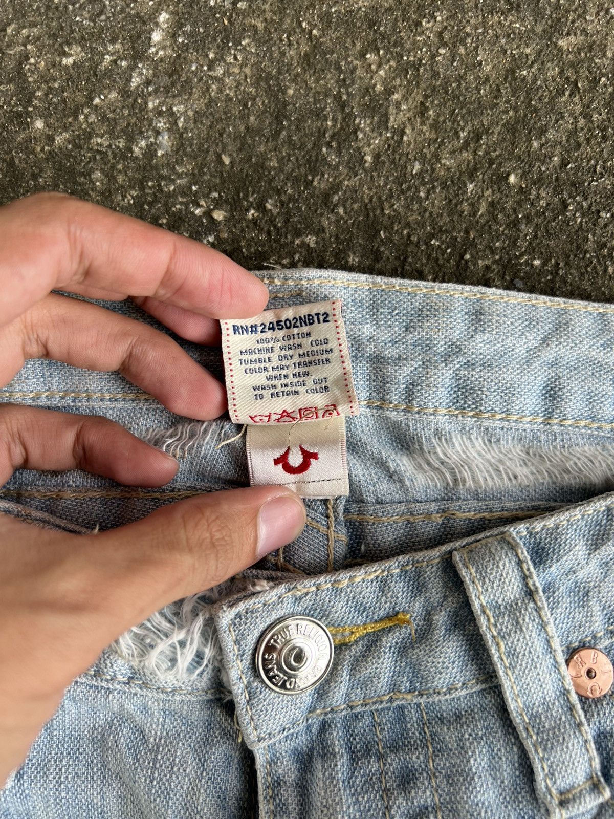True Religion Thrashed Vintage TRUE RELIGION Flared Jeans Distressed Size US 32 / EU 48 - 8 Thumbnail
