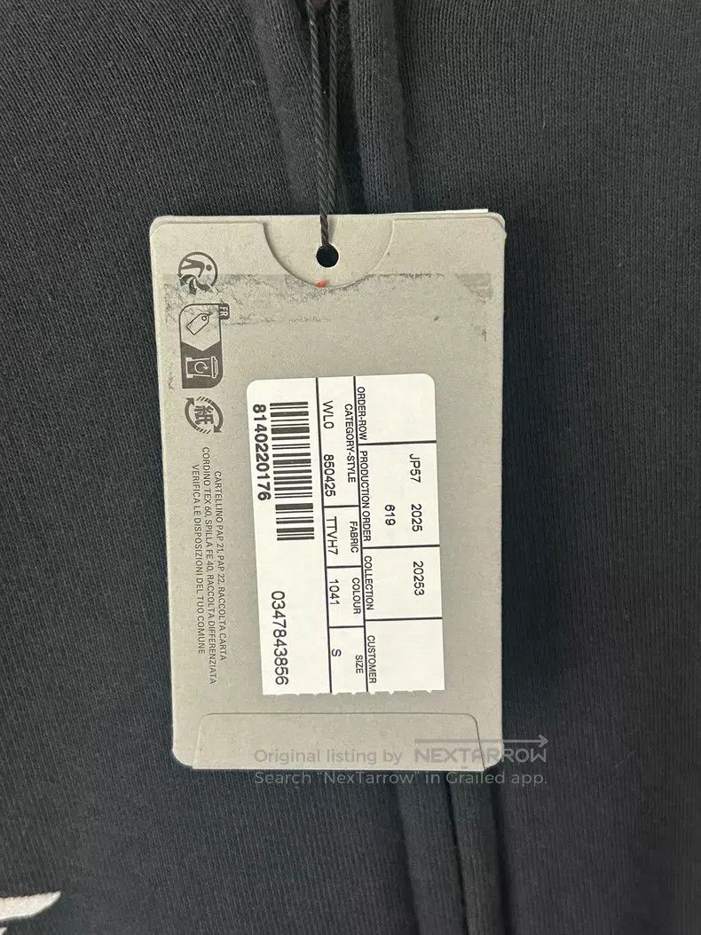 Balenciaga Balenciaga Backwards embroidery logo long sleeve hoodie Size US S / EU 44-46 / 1 - 7 Thumbnail