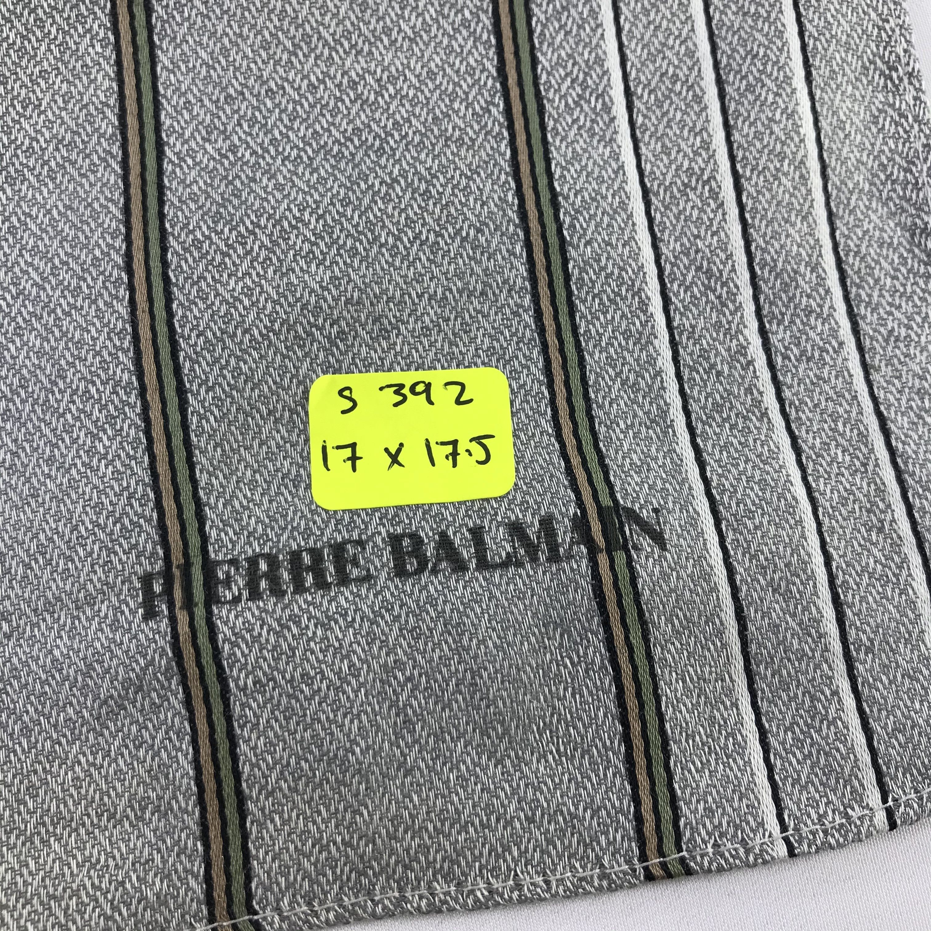 Pierre Balmain × Vintage Pierre Balmain Bandana / Handkerchief / Neckerchief - S392 Size ONE SIZE - 5 Thumbnail