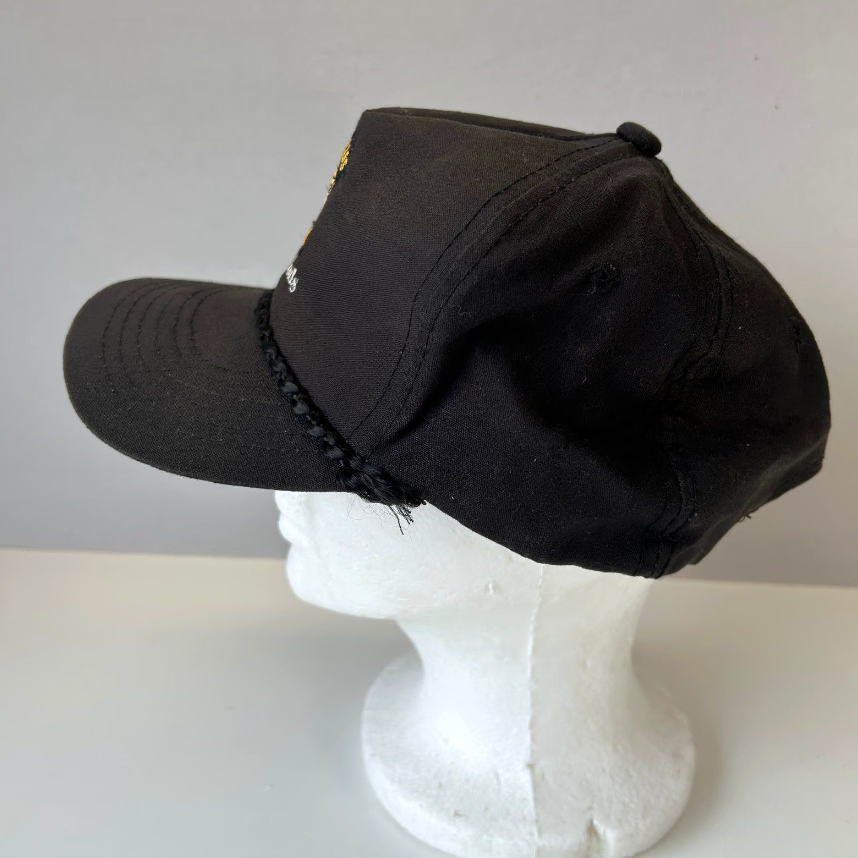 Rails VINTAGE Youngan Donner Pass Thousand Trails Snapback Hat Cowboy Western Trucker Hat Casual Men's One Size Black Cotton Adjustable USA 80s 90s Vintage Size ONE SIZE - 3 Thumbnail