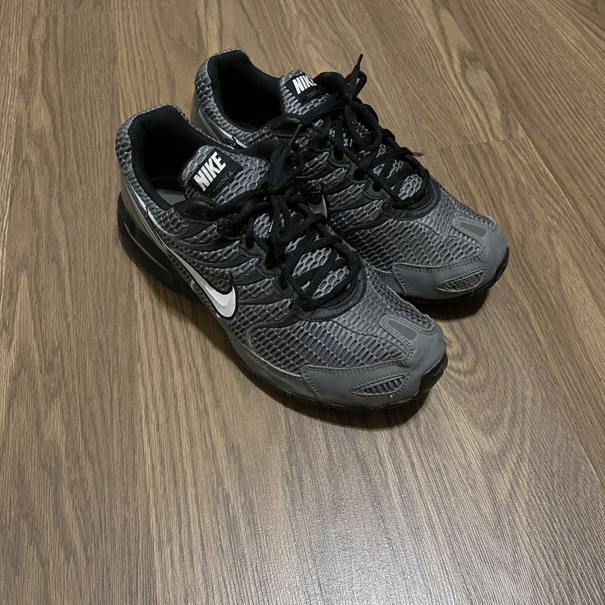 Nike 2017 Nike Air Max Torch 4 Black Cool Grey 343846-012 Size US 11.5 / EU 44-45 - 4 Thumbnail