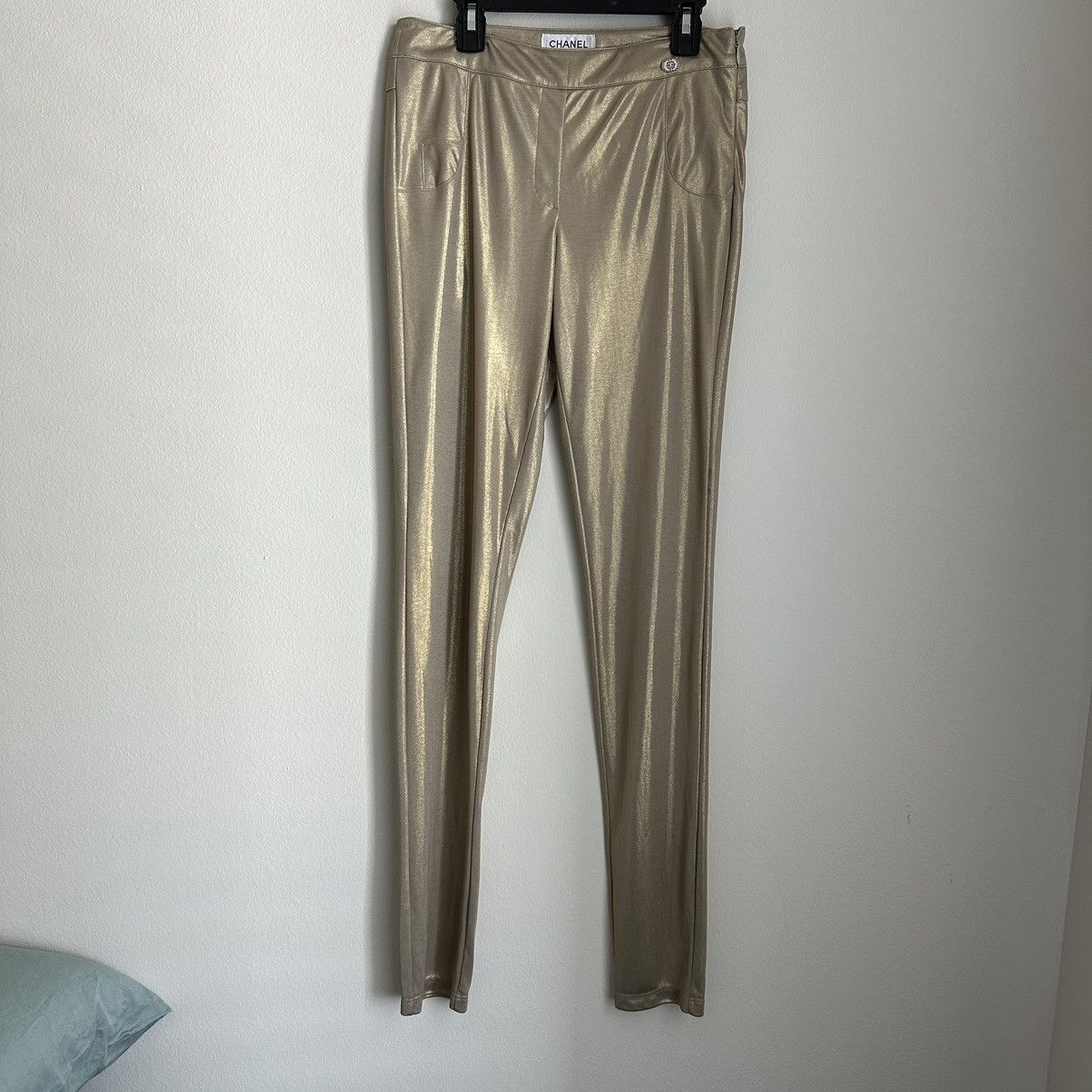 Chanel NWT Y2K Vintage Chanel Gold Pants Size 25" / US 0 / IT 36 - 1 Thumbnail