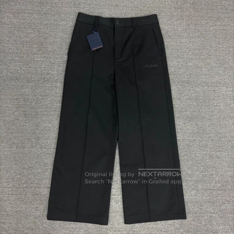 Louis Vuitton Louis Vuitton Basic logo black trousers Size US 42 / EU 58 - 1 Thumbnail