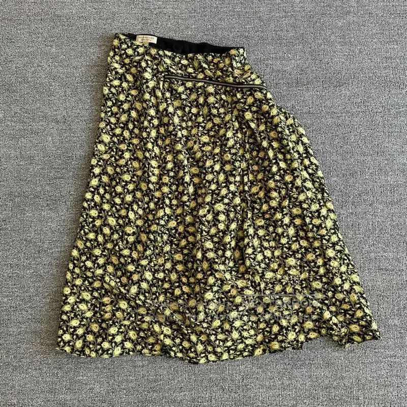 Burberry Burberry Yellow Silk Floral Midi Skirt. Size 22" - 1 Thumbnail