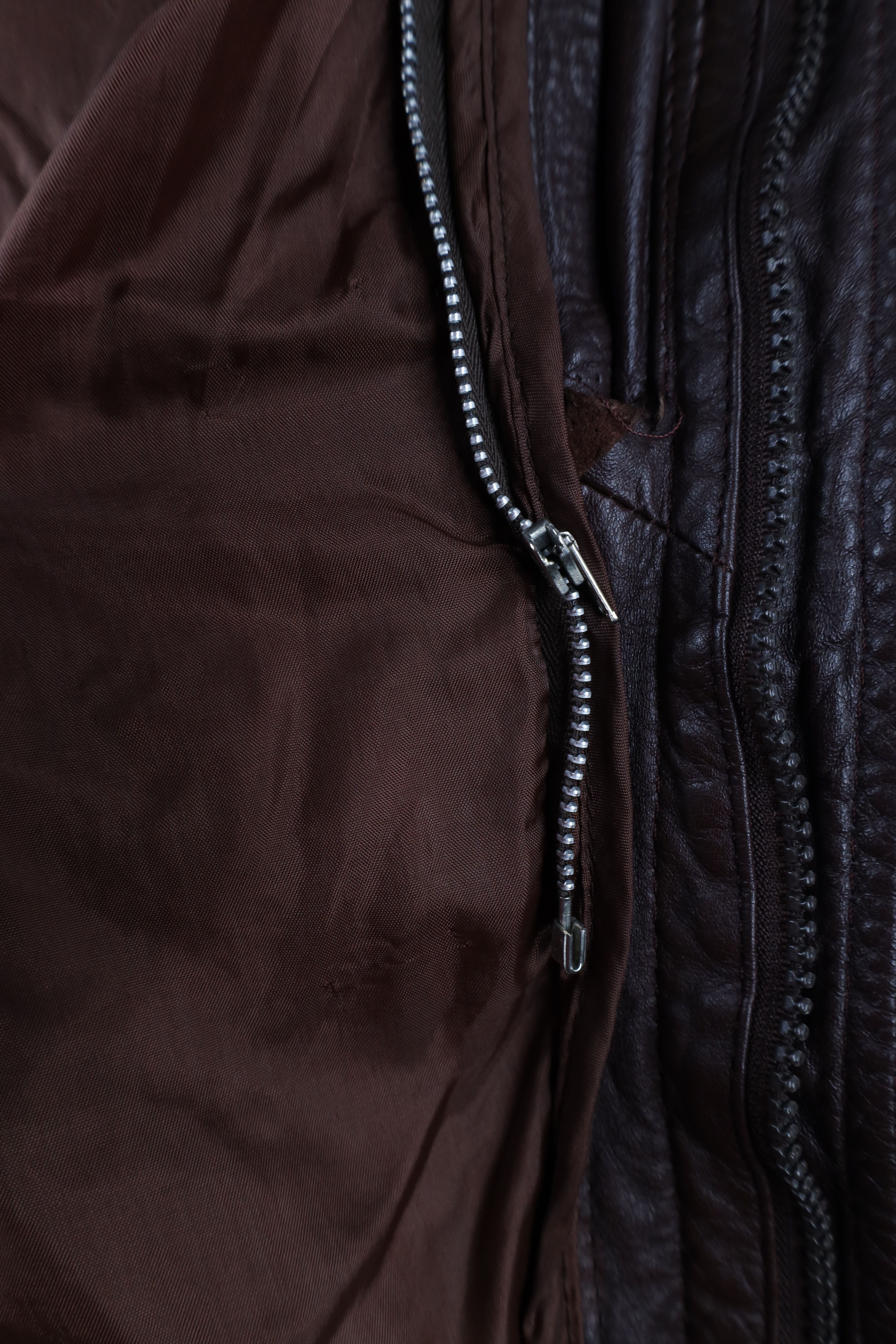 Vintage Vintage 70s Streetwear Hooded Leather Bomber Jacket Brown Size US L / EU 52-54 / 3 - 11 Thumbnail