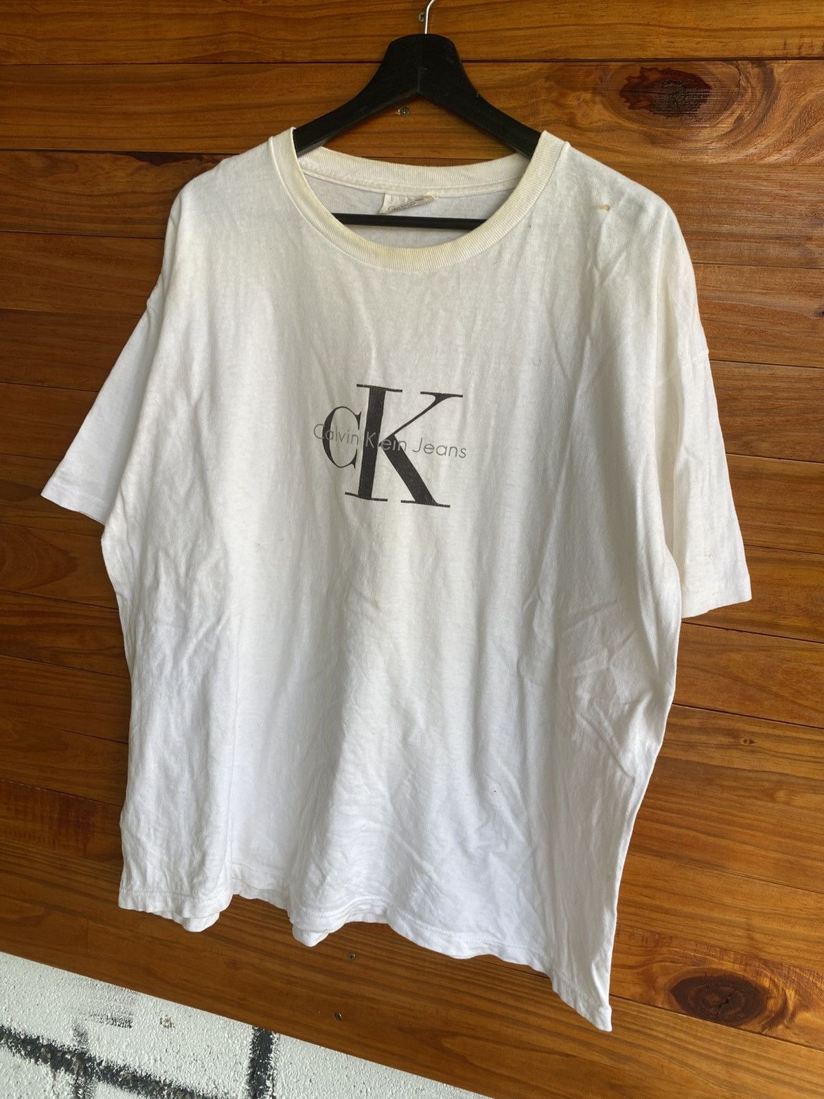 Calvin Klein Vintage Calvin Klein Jeans USA Made T-Shirt White CK Logo Size US XL / EU 56 / 4 - 4 Thumbnail