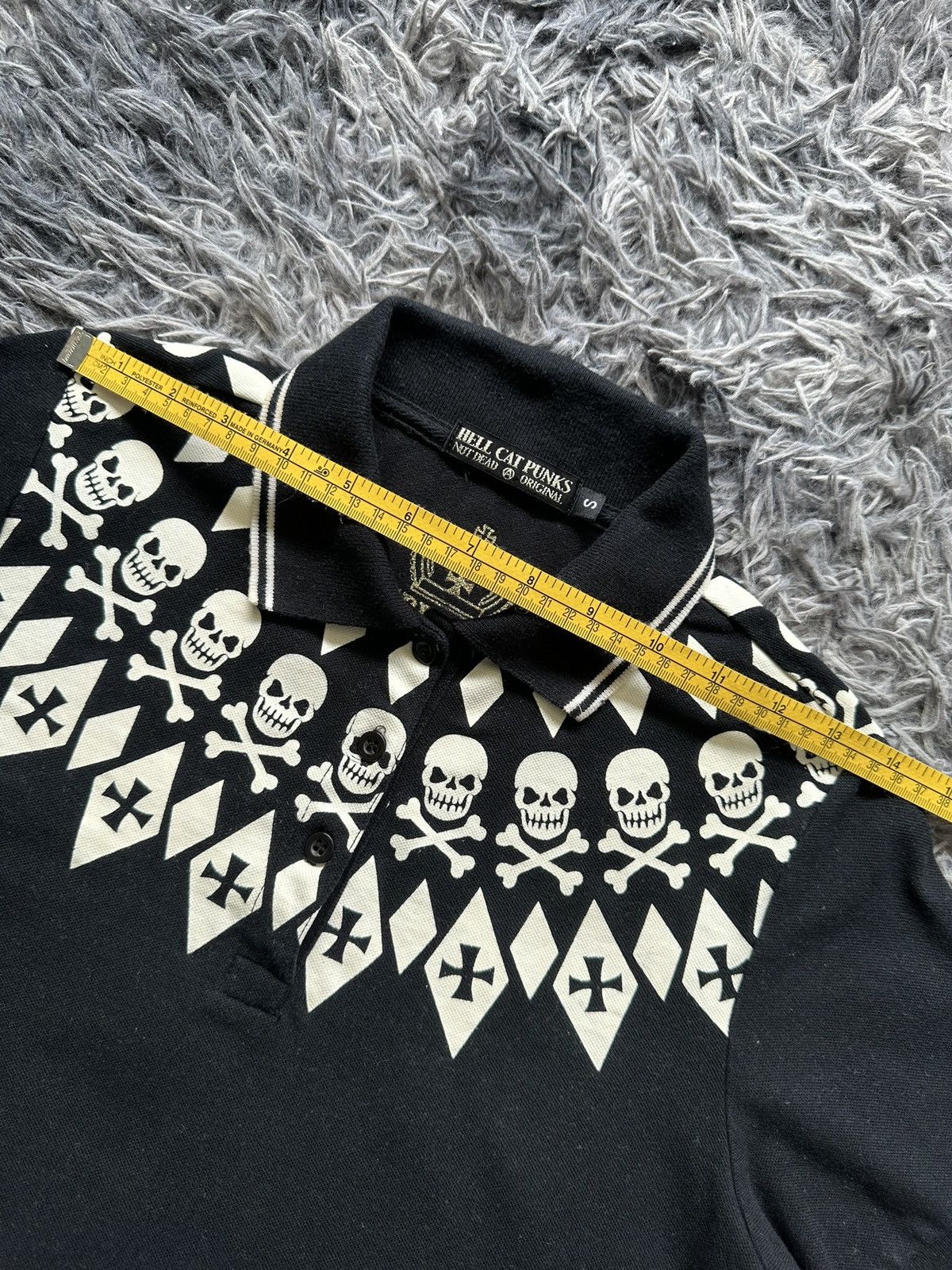 Beauty Beast 🔥Anarchy🔥00’s Hell Cat Punk polo tee Size US S / EU 44-46 / 1 - 15 Thumbnail