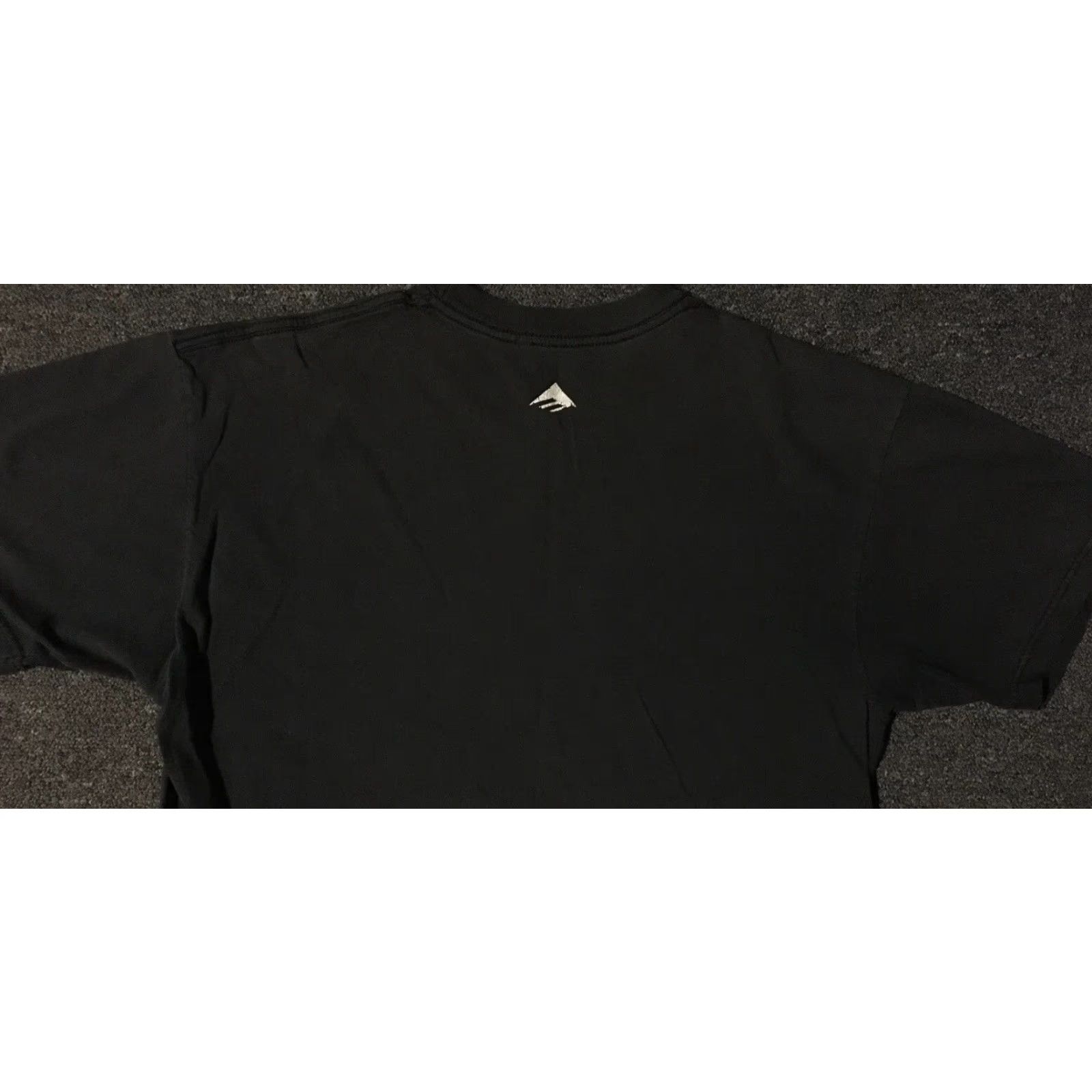 Thrasher VINTAGE Emerica Faded Distress Shirt M Baker Skateboards Es Spitfire Skate Grunge Vtg Shirt Mens M Black Thrasher Skater Skateboarding Grunge USA 90s Size US M / EU 48-50 / 2 - 6 Thumbnail