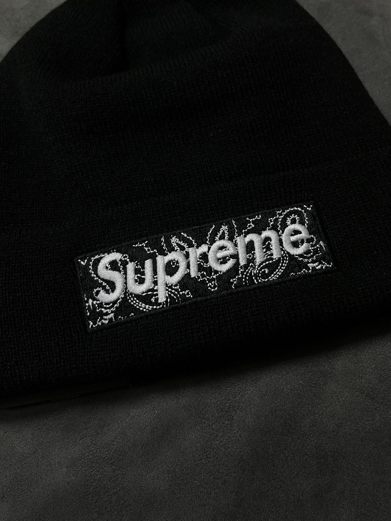 帽子 Supreme 2019AW Bandana Box Logo Supreme x New Era FW19 Bandana Box Logo Beanie RED | eBay