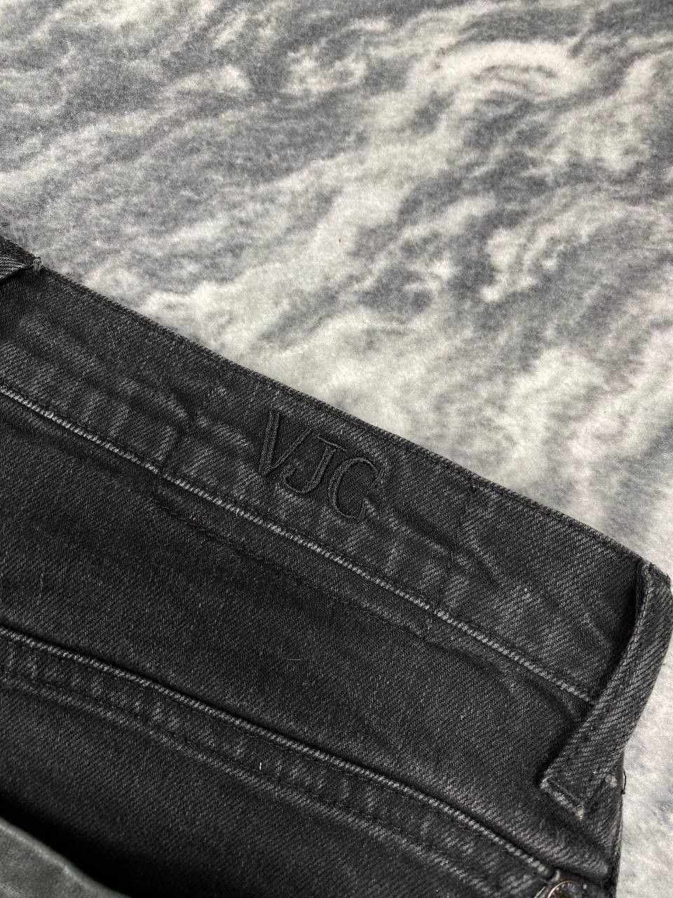 Versace Vintage Versace Jeans Couture Denim Jeans Men Size 36 Black Size US 36 / EU 52 - 7 Thumbnail