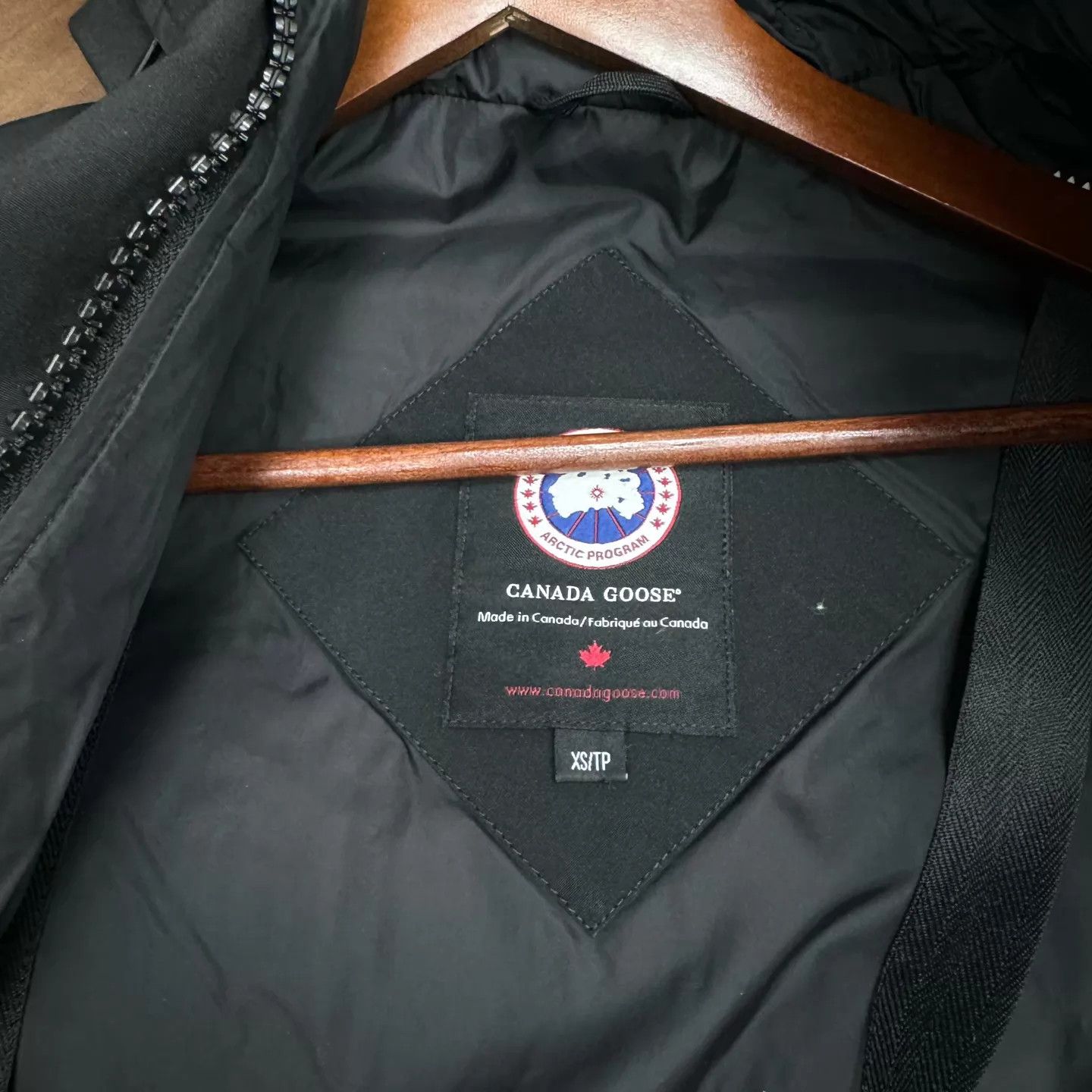 Canada Goose Canada Goose Shelburne Long Down Coat Black XS Size XS / US 0-2 / IT 36-38 - 4 Thumbnail
