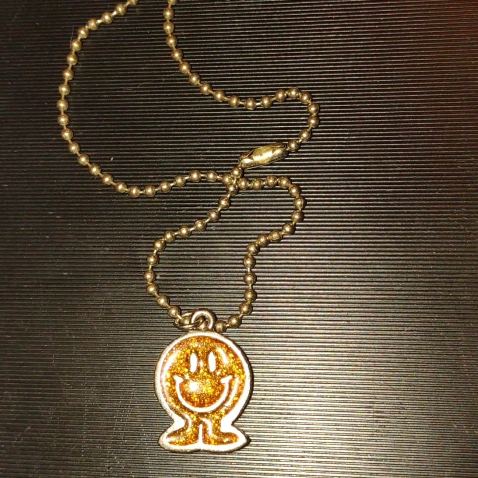 Vintage Mid-century vintage smiley face necklace Size ONE SIZE - 2 Thumbnail