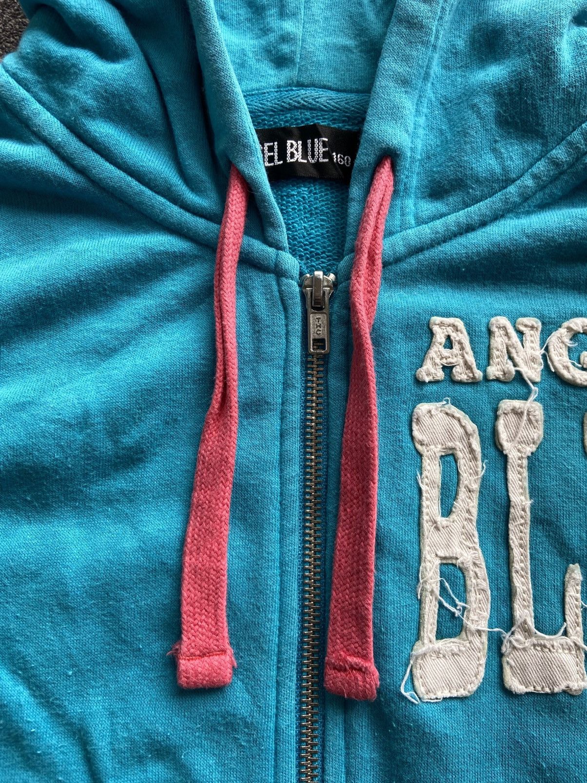 Angel Blue 💥BINDING OFFER💥Angel Blue Vintage Script Hoodie Size US M / EU 48-50 / 2 - 5 Thumbnail