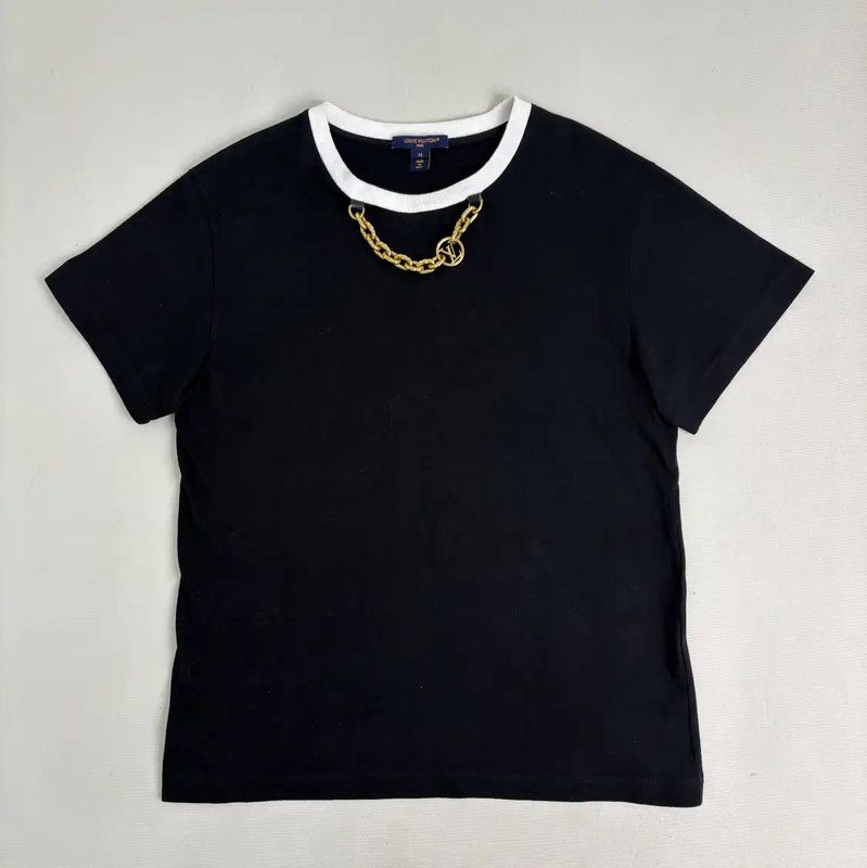 Louis Vuitton Louis Vuitton Black Cotton Women's T-shirt 0089 Size M / US 6-8 / IT 42-44 - 1 Thumbnail