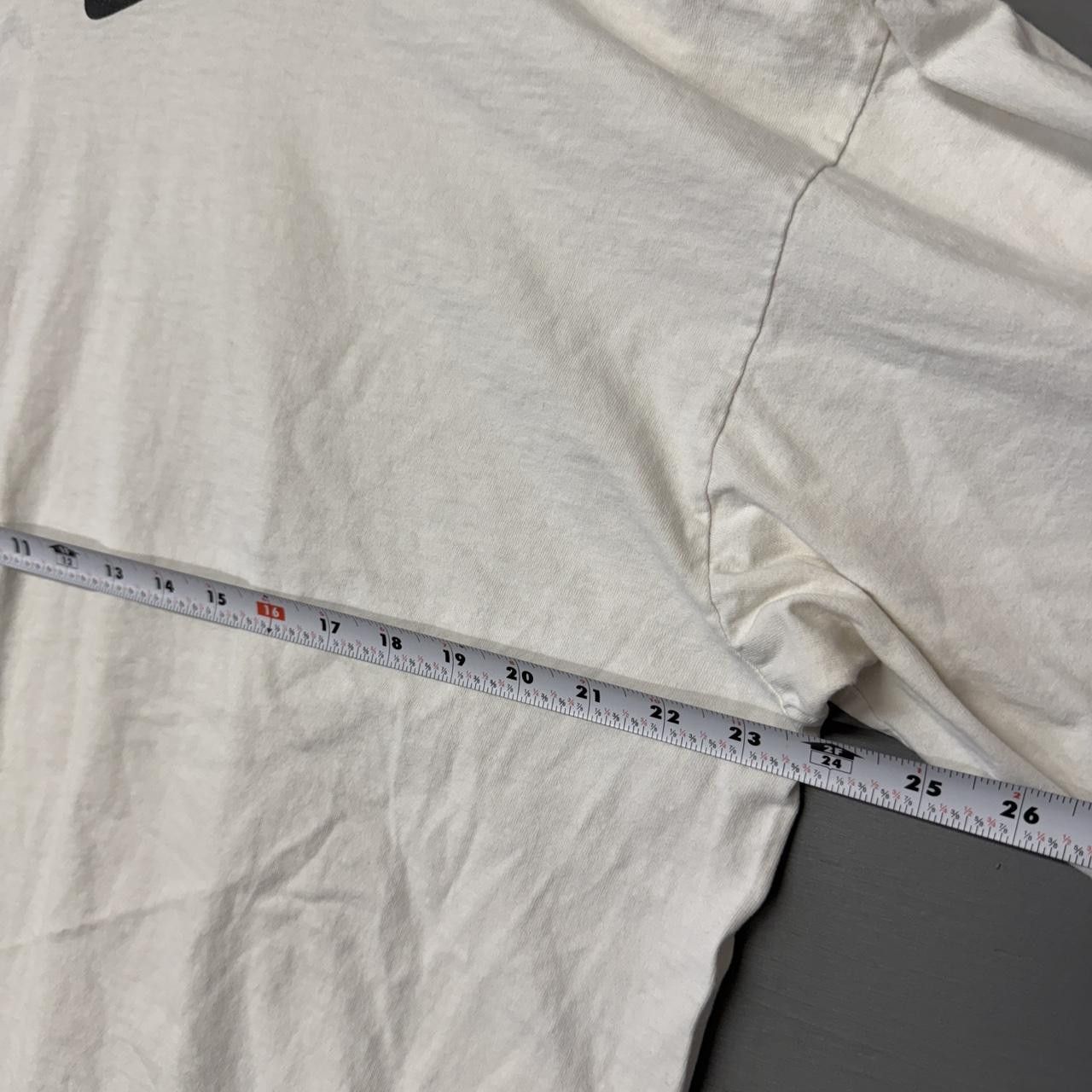 Nike Vintage Nike Grafiti White Long Sleeve White Tag Shirt XL Size US XL / EU 56 / 4 - 7 Thumbnail