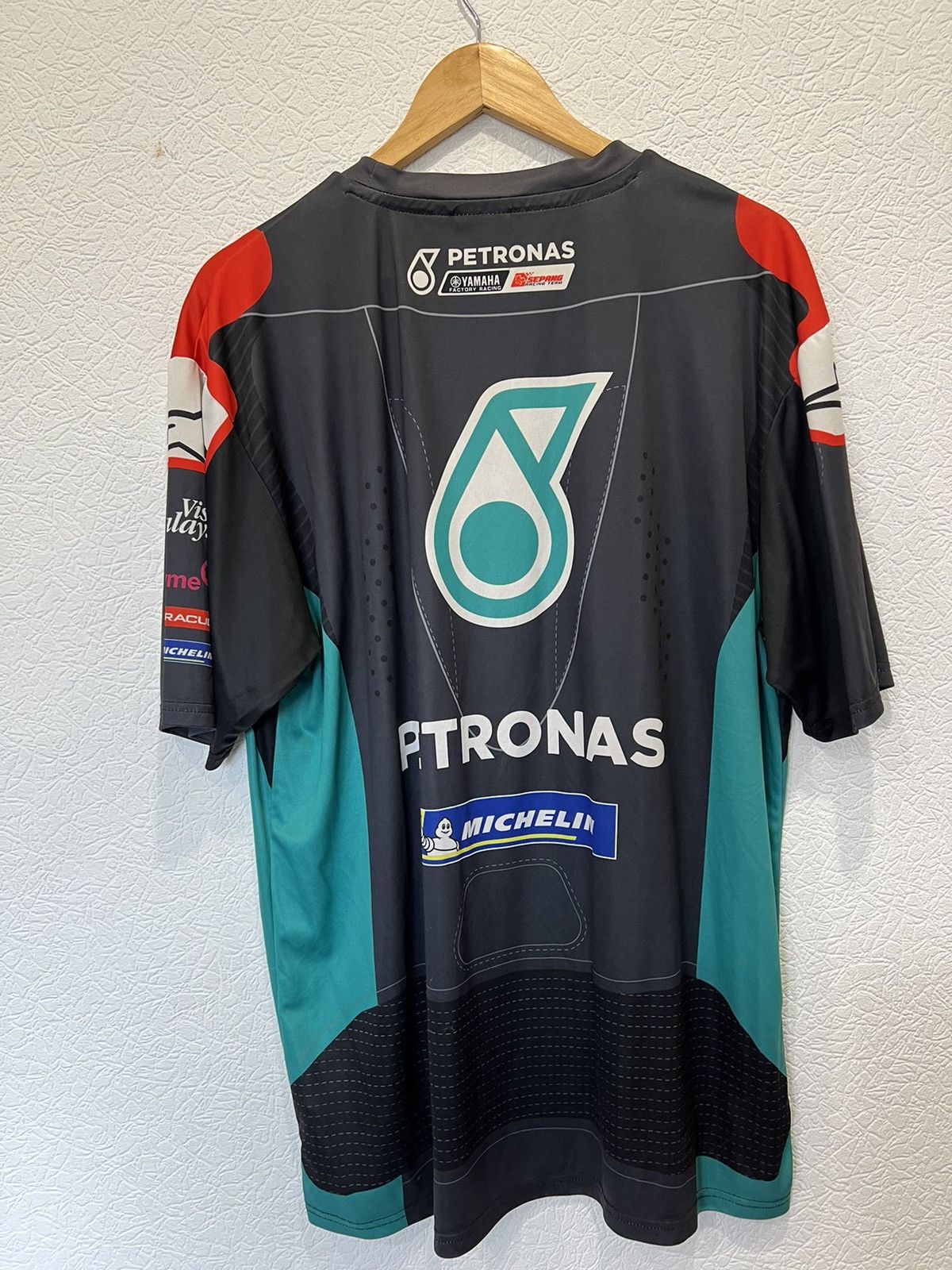 Vintage Vintage Petronas Michelin Racing T Shirt Size US XL / EU 56 / 4 - 5 Thumbnail