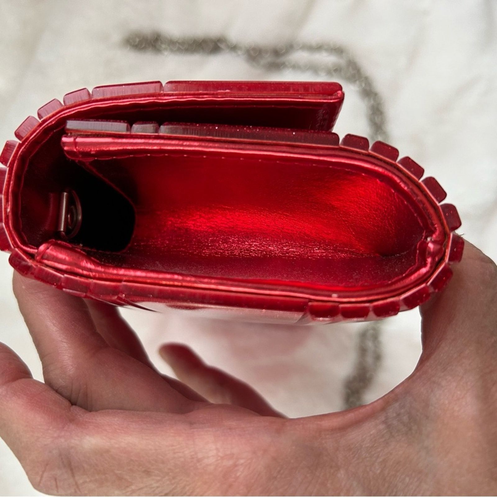 Designer Red sparkly acrylic Women’s clutch purse Size ONE SIZE - 7 Thumbnail