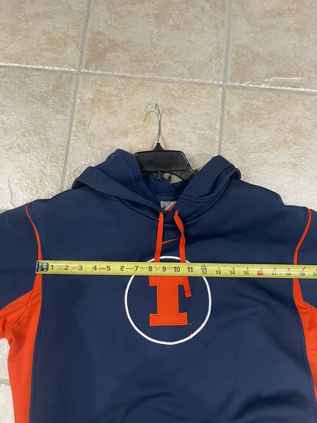 Nike × Vintage Vintage Nike University Of Illinois Center Swoosh Hoodie Size US M / EU 48-50 / 2 - 7 Thumbnail