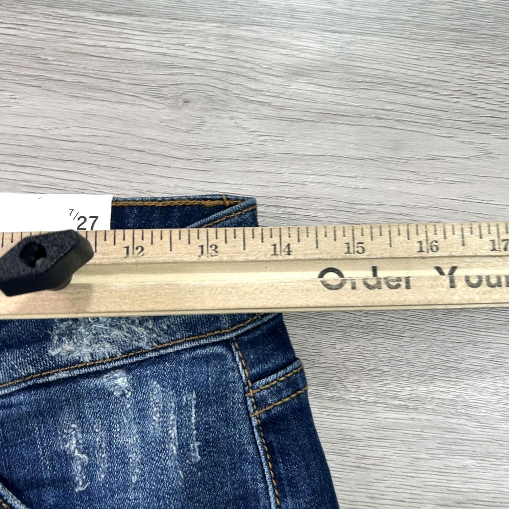 Vintage VINTAGE KanCan Jeans Womens 7 27 Blue Distressed Leopard Patch Ankle Skinny Mid Rise Stretch Size 28" / US 6 / IT 42 - 7 Thumbnail