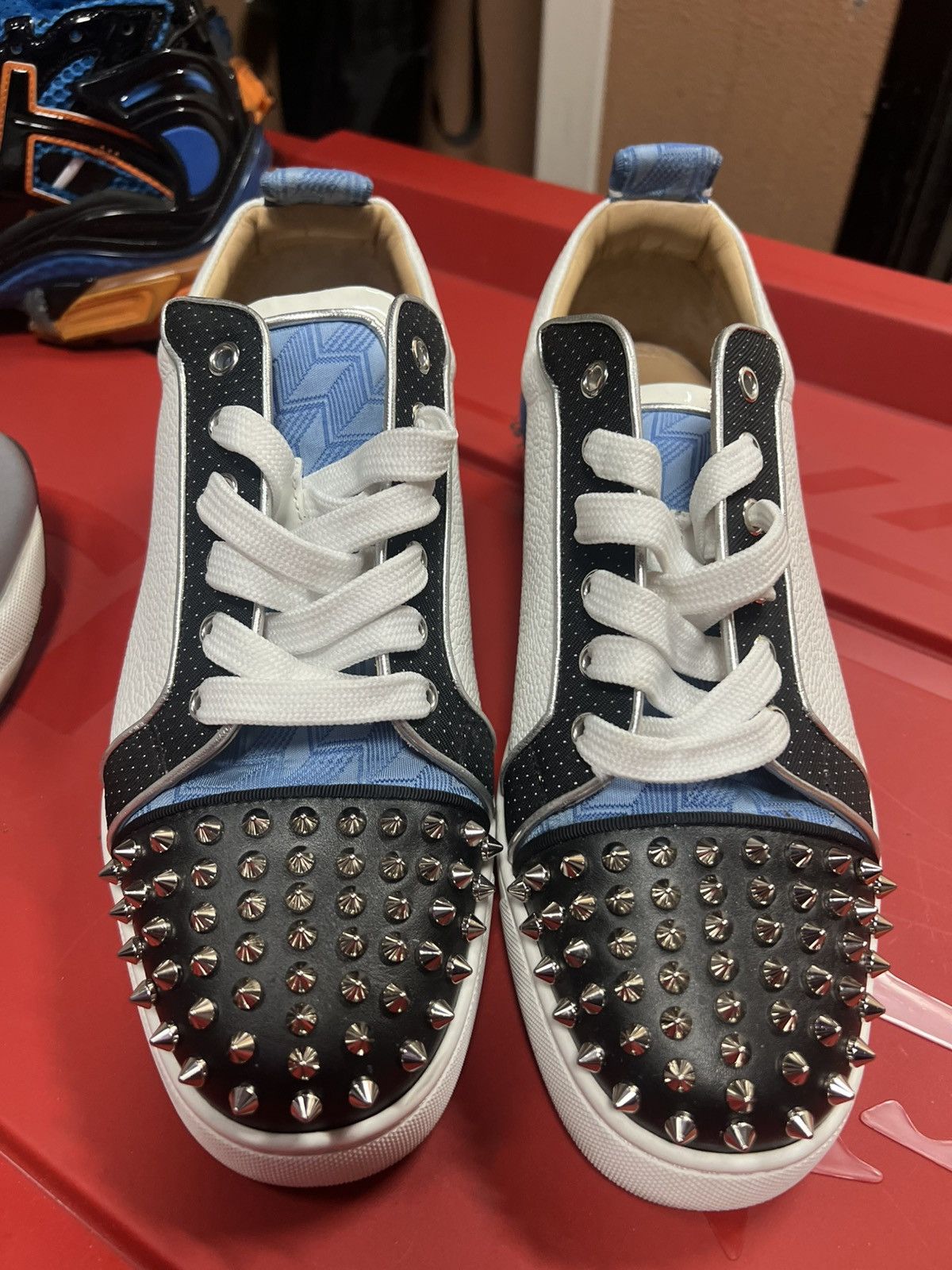 Christian Louboutin Christian Louboutin Louis Plato flat white lows Size US 10 / EU 43 - 2 Thumbnail