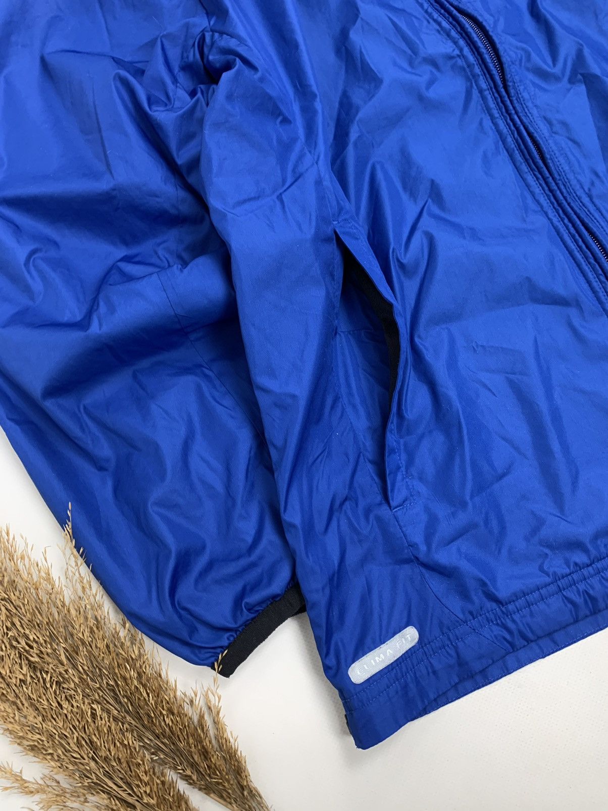 Nike × Vintage Vintage 90’s Nike Y2K Nylon Tracktop Size US L / EU 52-54 / 3 - 8 Thumbnail