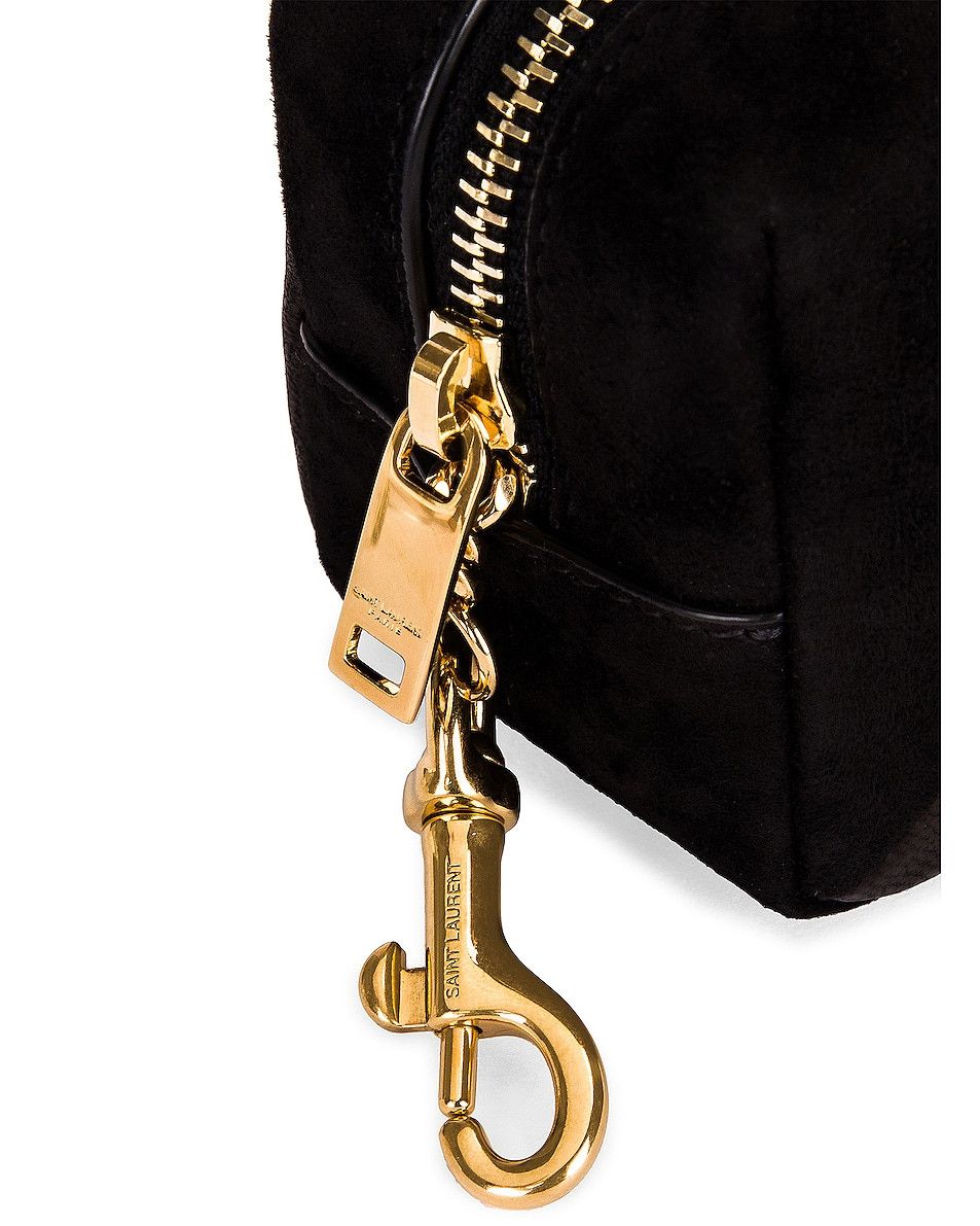 Saint Laurent Paris o1s1wg111024 Size: OS / Keychain Pouch in Black Size ONE SIZE - 6 Thumbnail